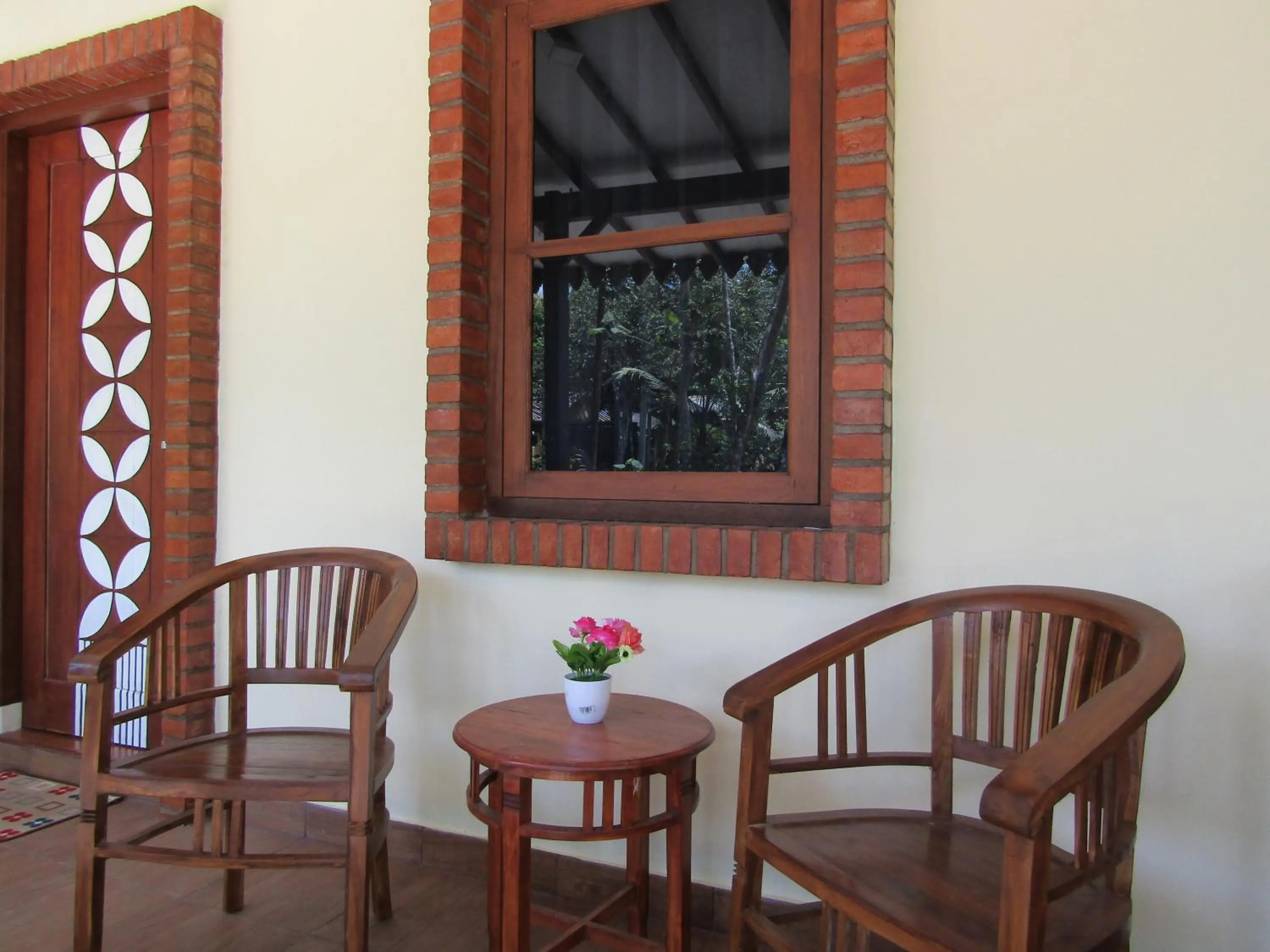 Seating area in Nia Maretta House Syariah