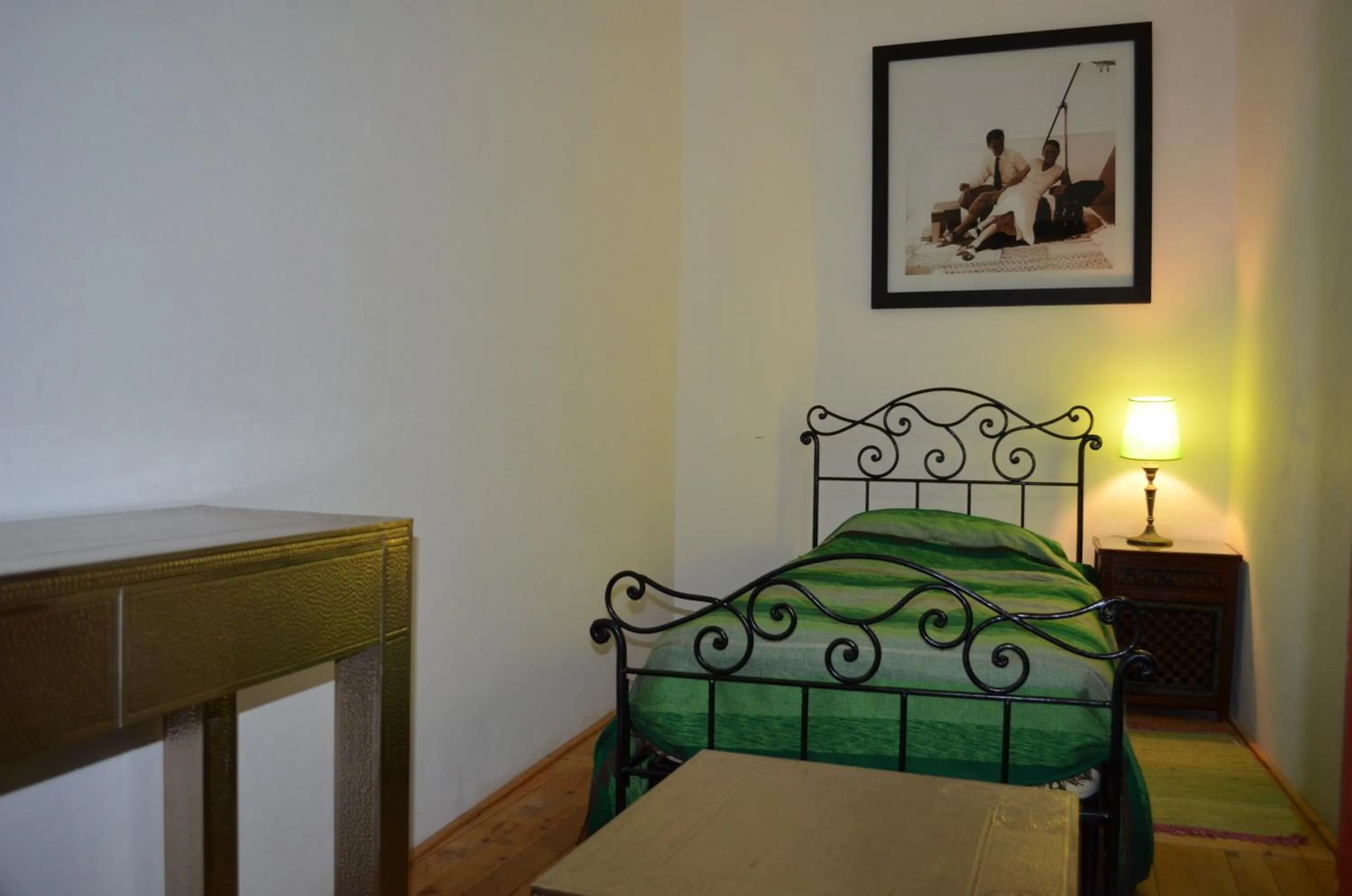 Bedroom, Bed in Tanger Chez Habitant