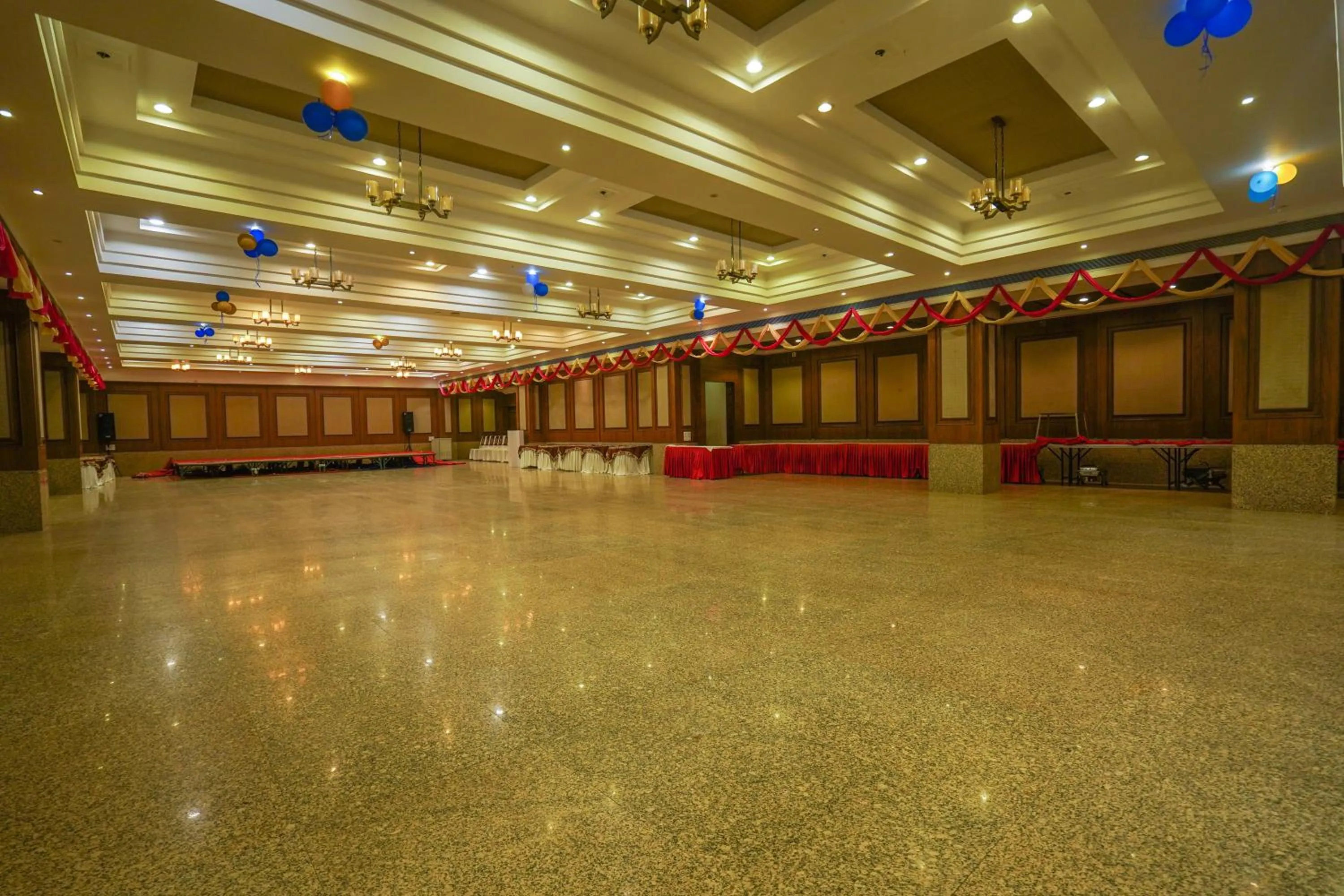 Banquet/Function facilities in Marugarh Resort and Spa