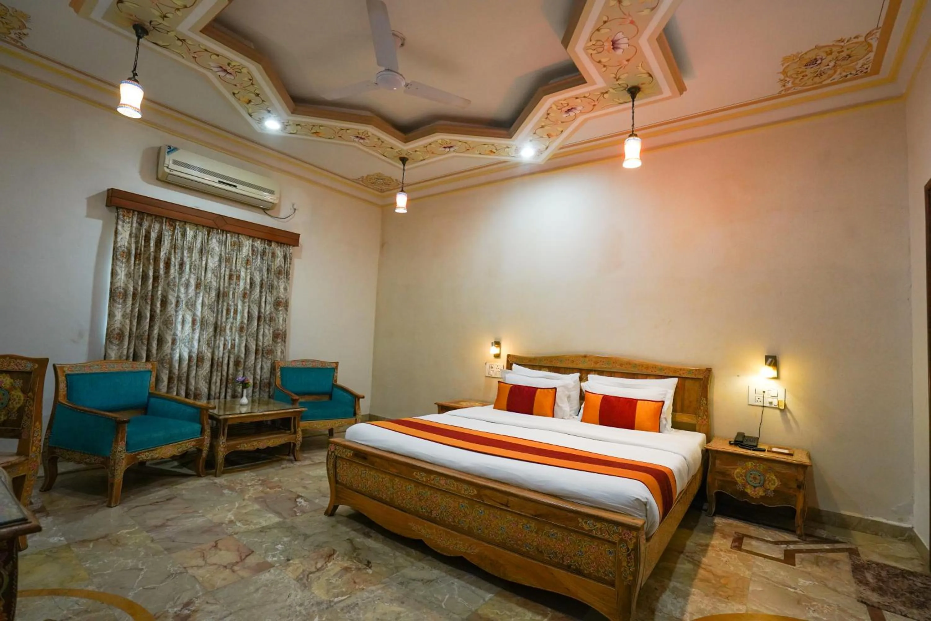 Bed in Marugarh Resort and Spa