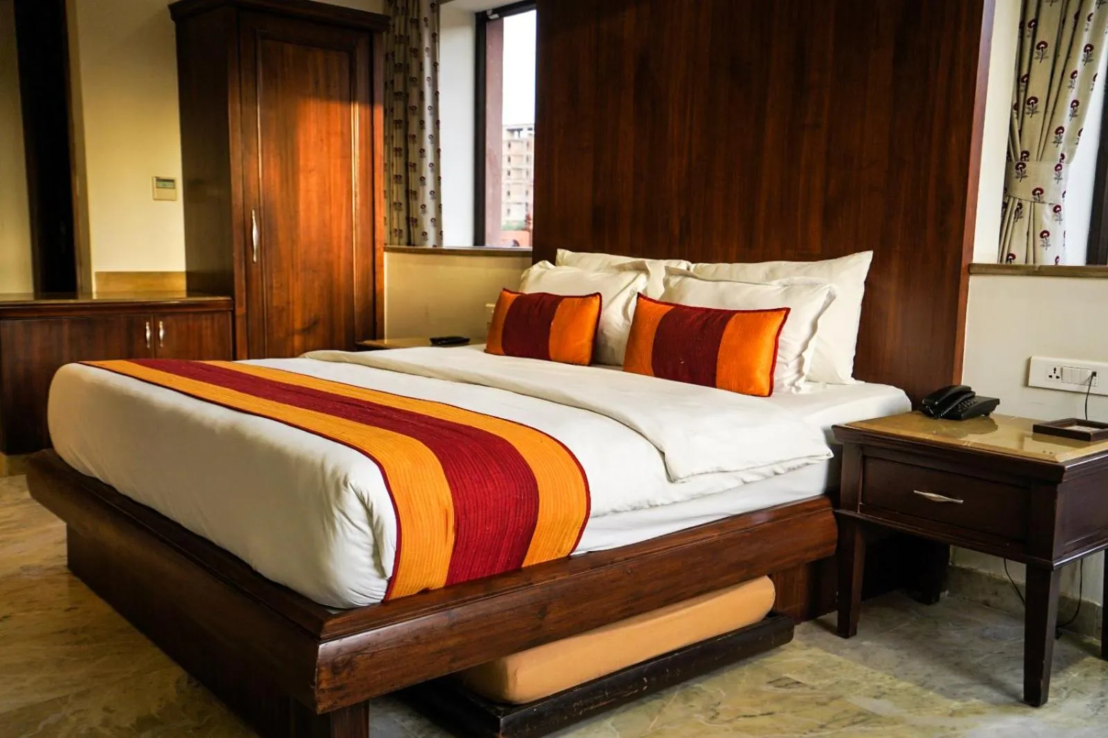 Bed in Marugarh Resort and Spa