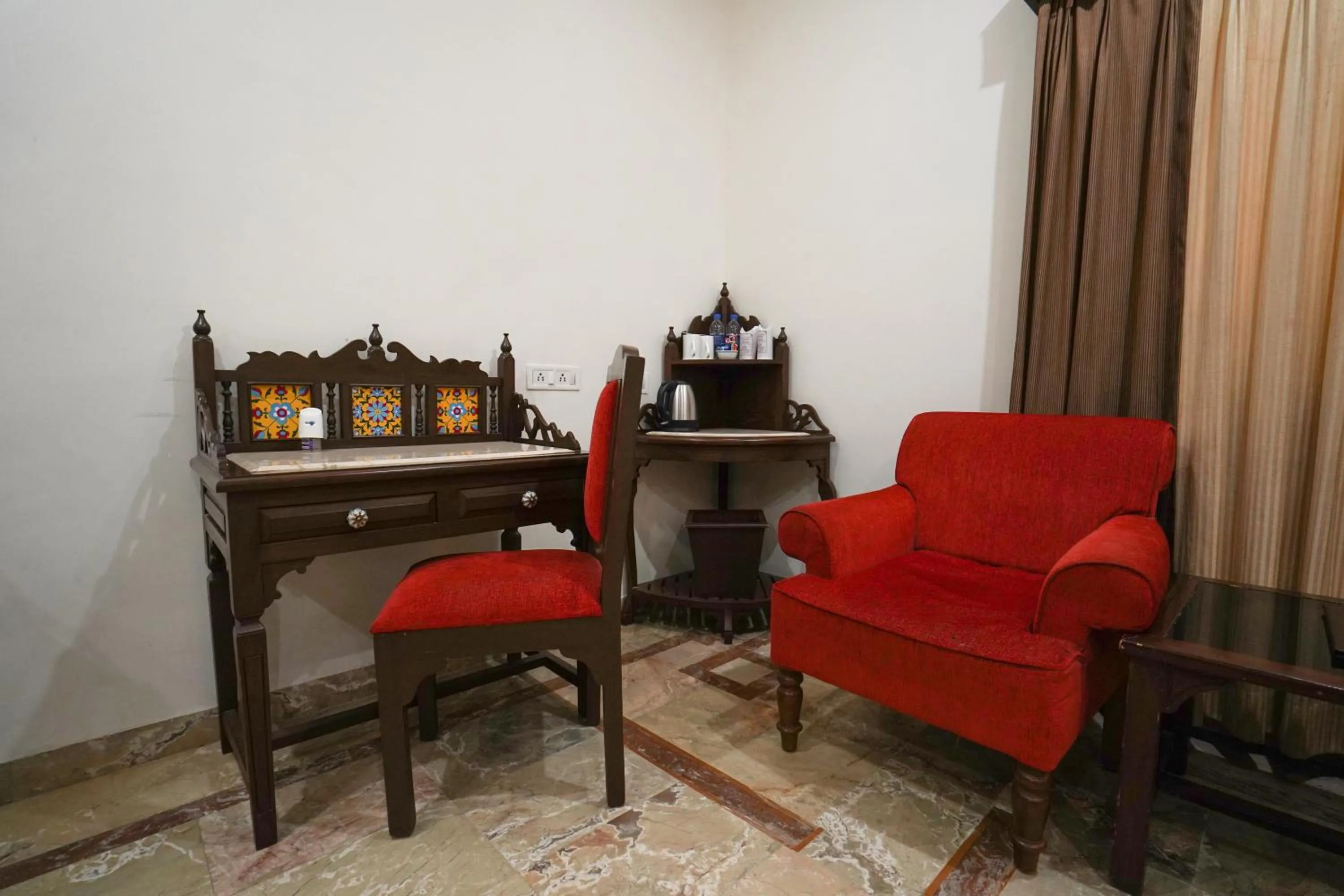 Seating area in Marugarh Resort and Spa