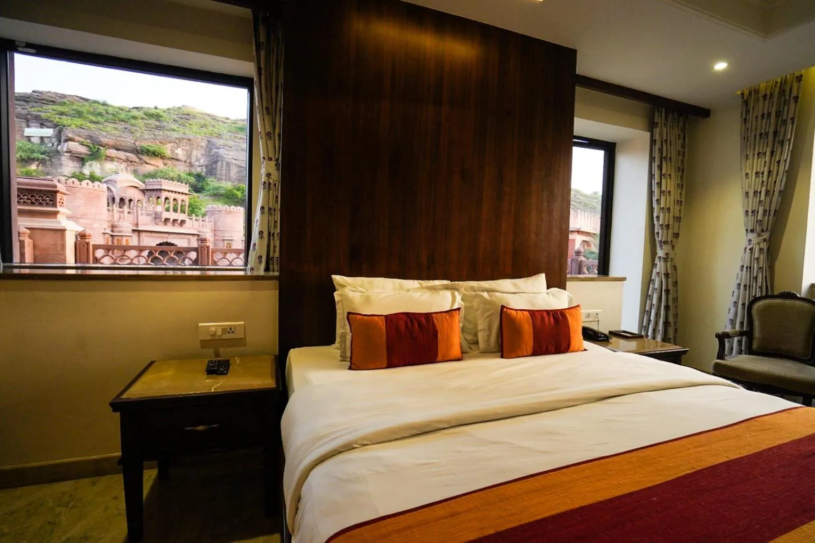 Bed in Marugarh Resort and Spa