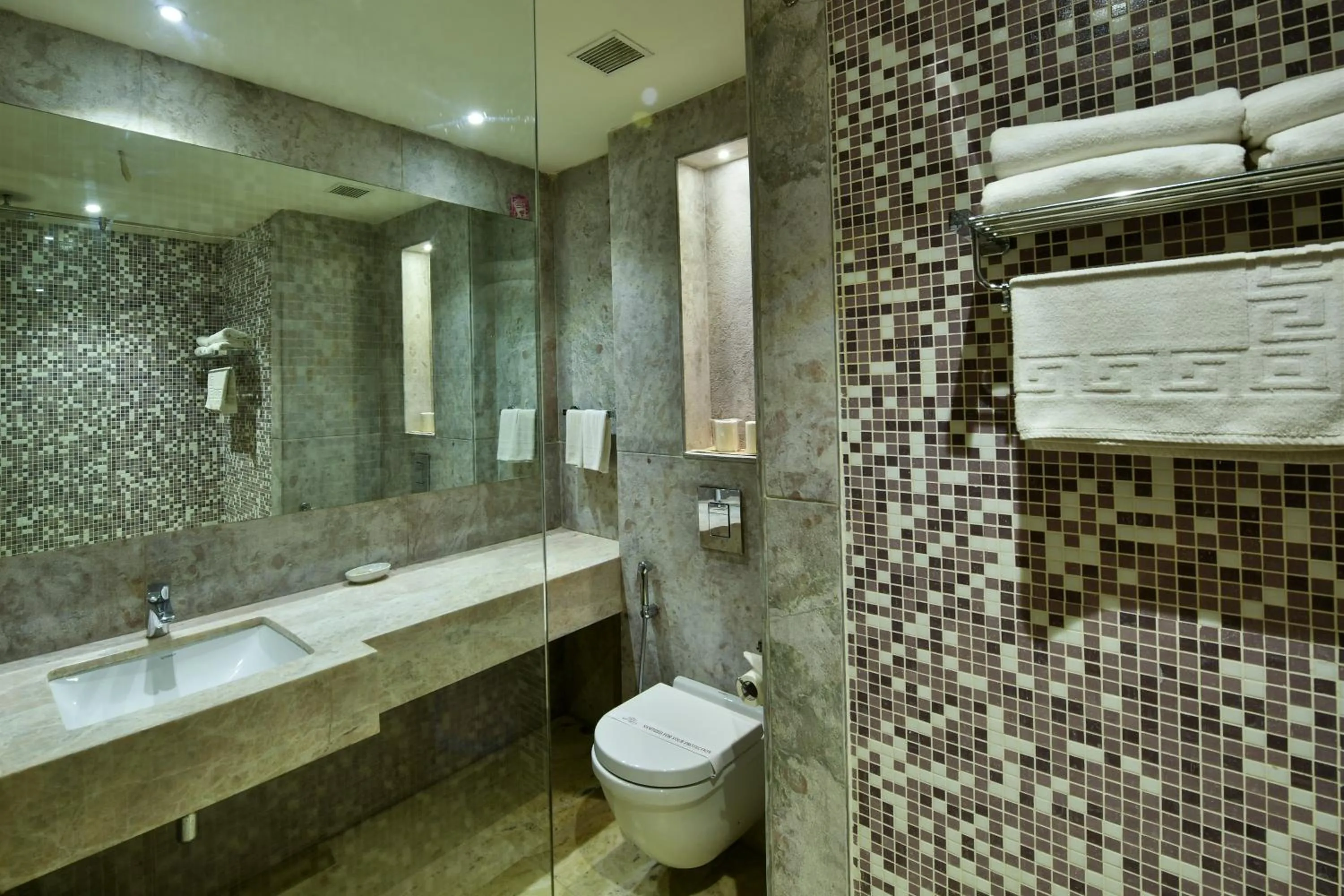 Bathroom in Marugarh Resort and Spa