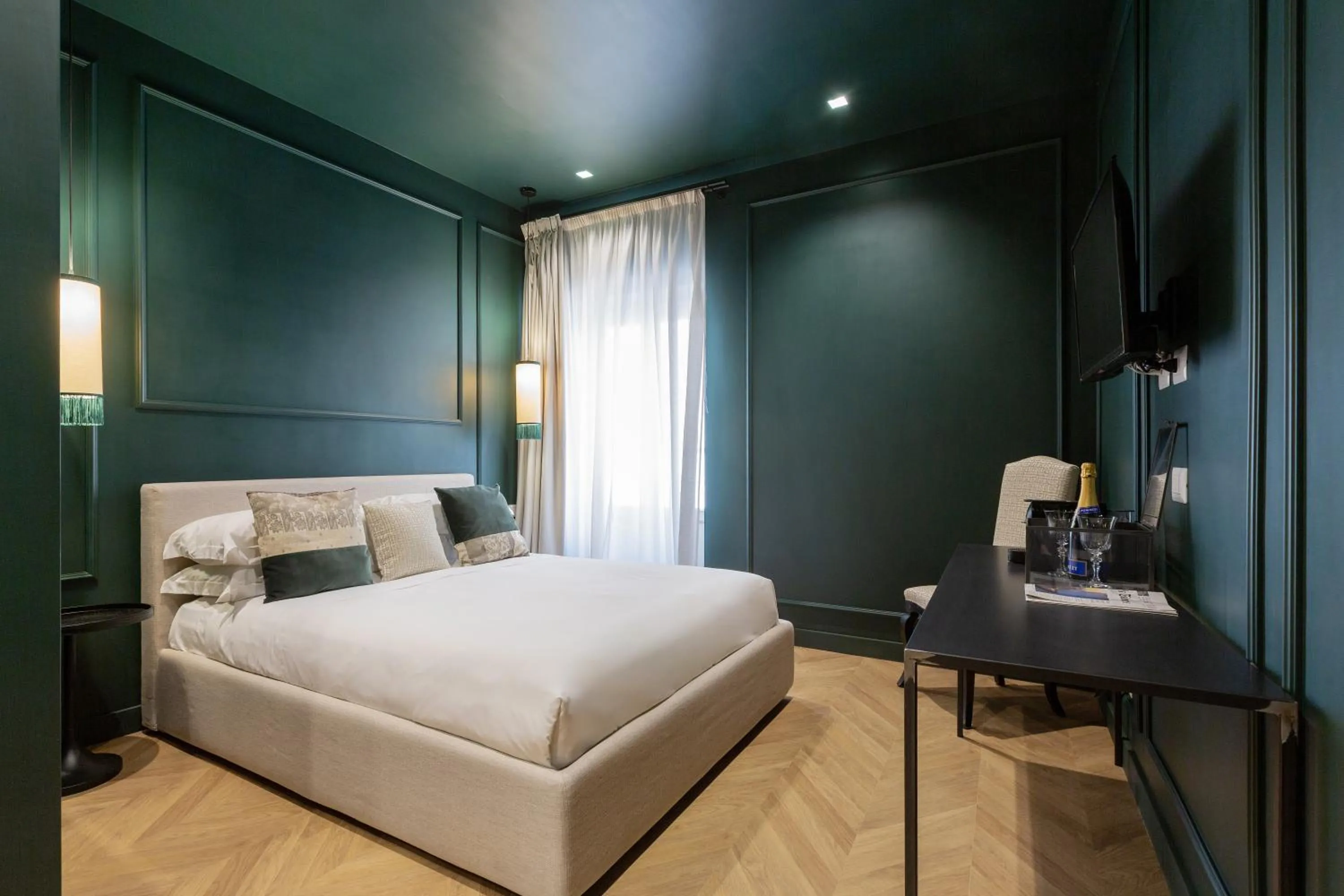 Bedroom, Bed in The Couper Colonna