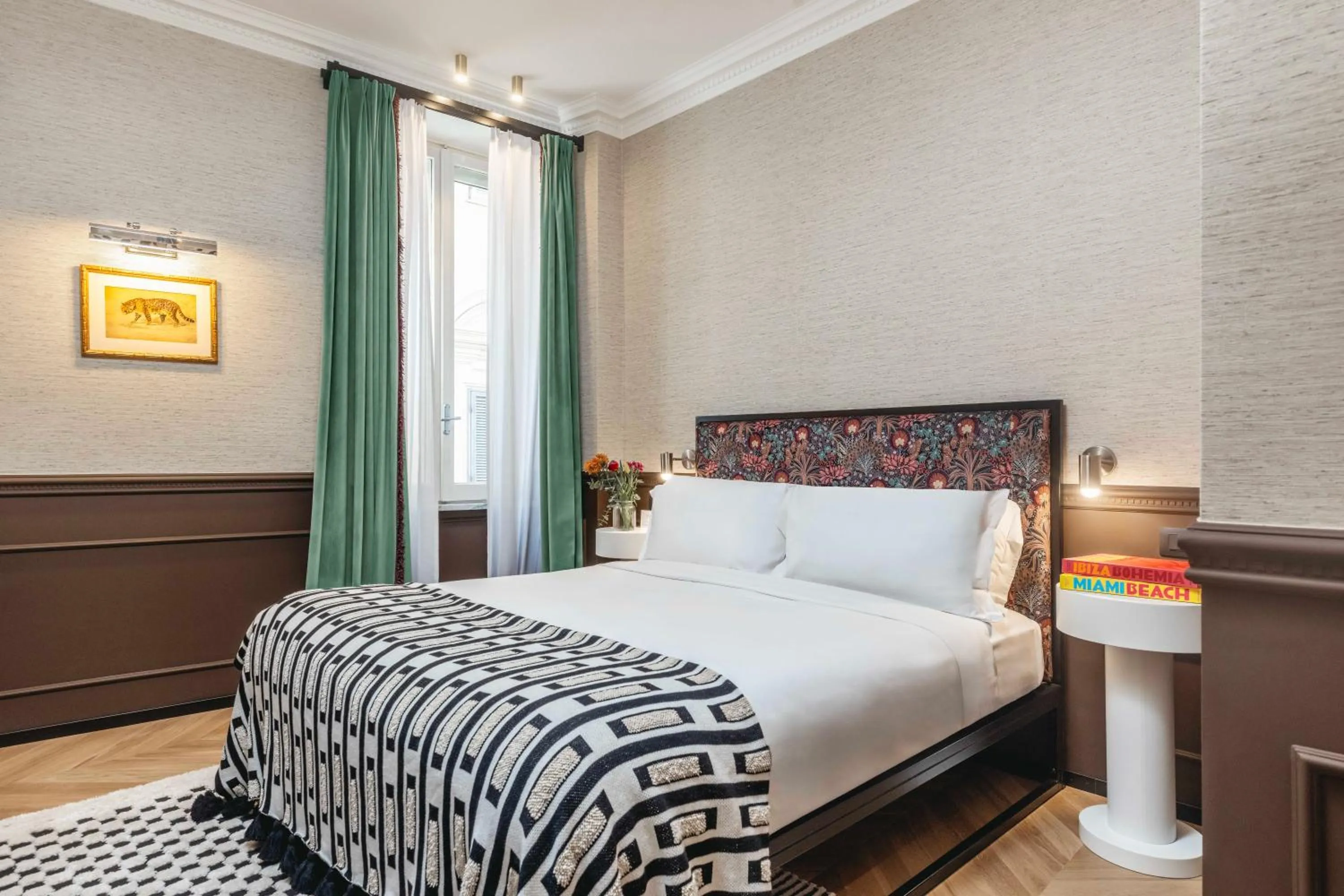 Bedroom, Bed in The Couper Colonna