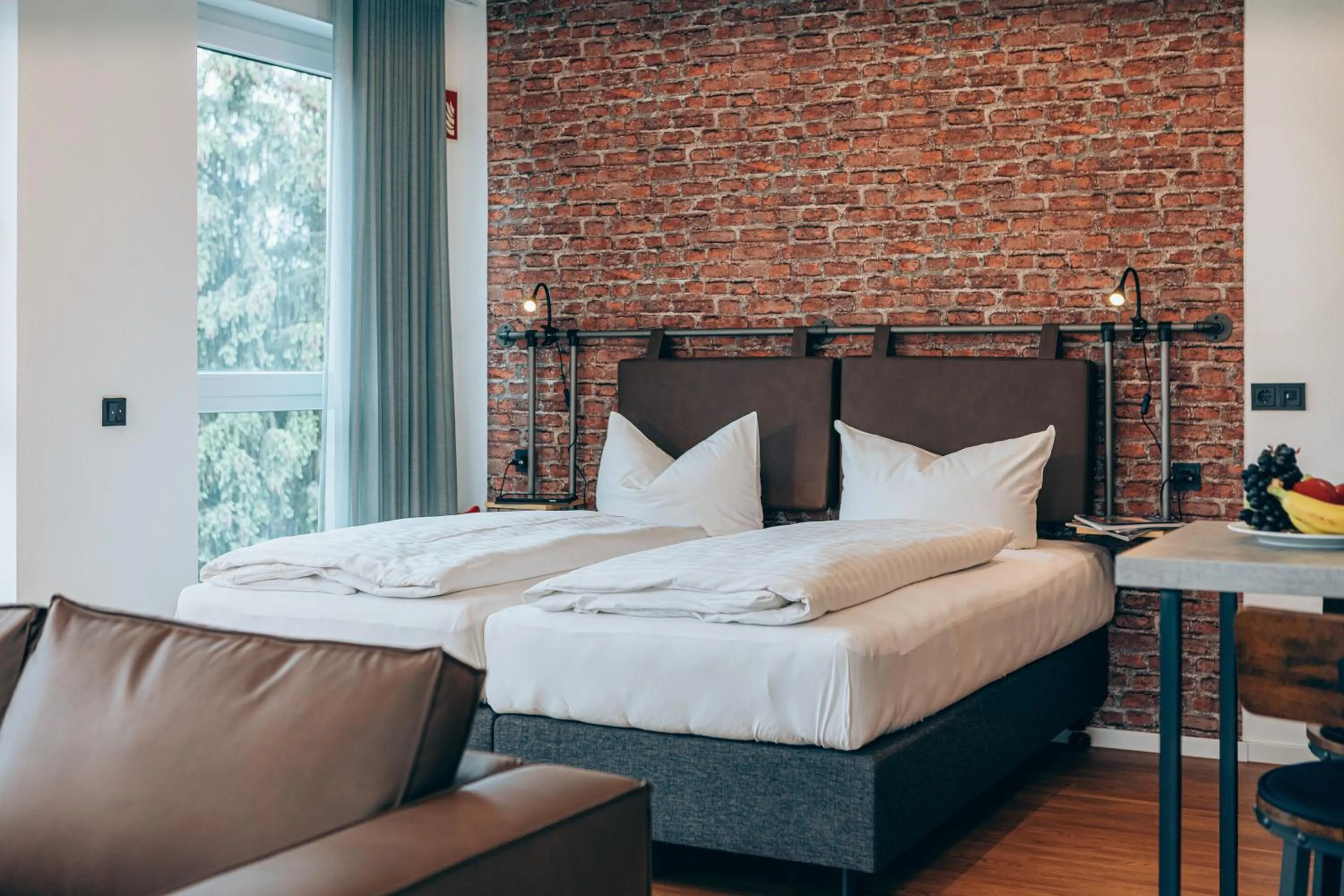 Photo of the whole room, Bed in Weekly Boardinghouse