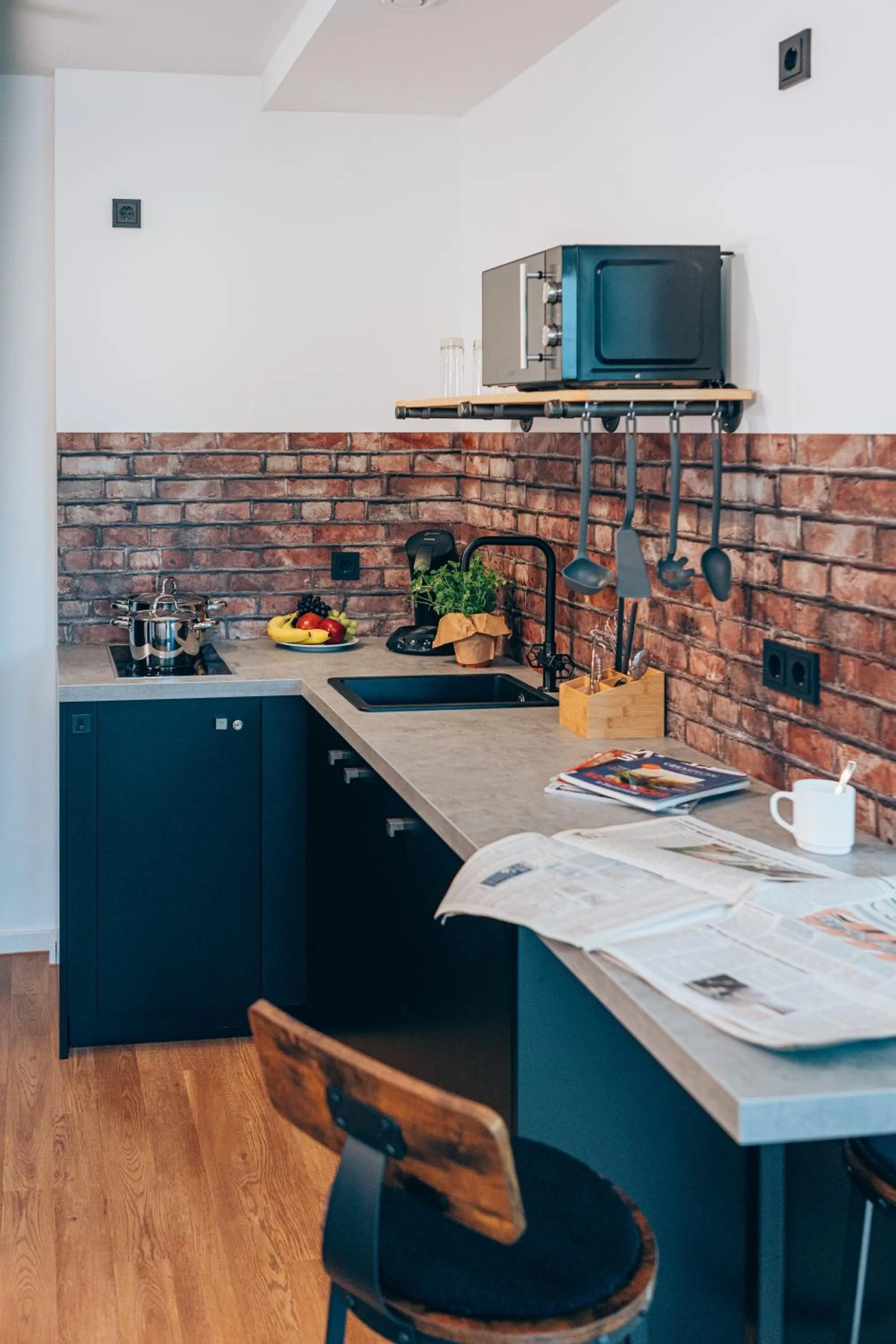Photo of the whole room in Weekly Boardinghouse