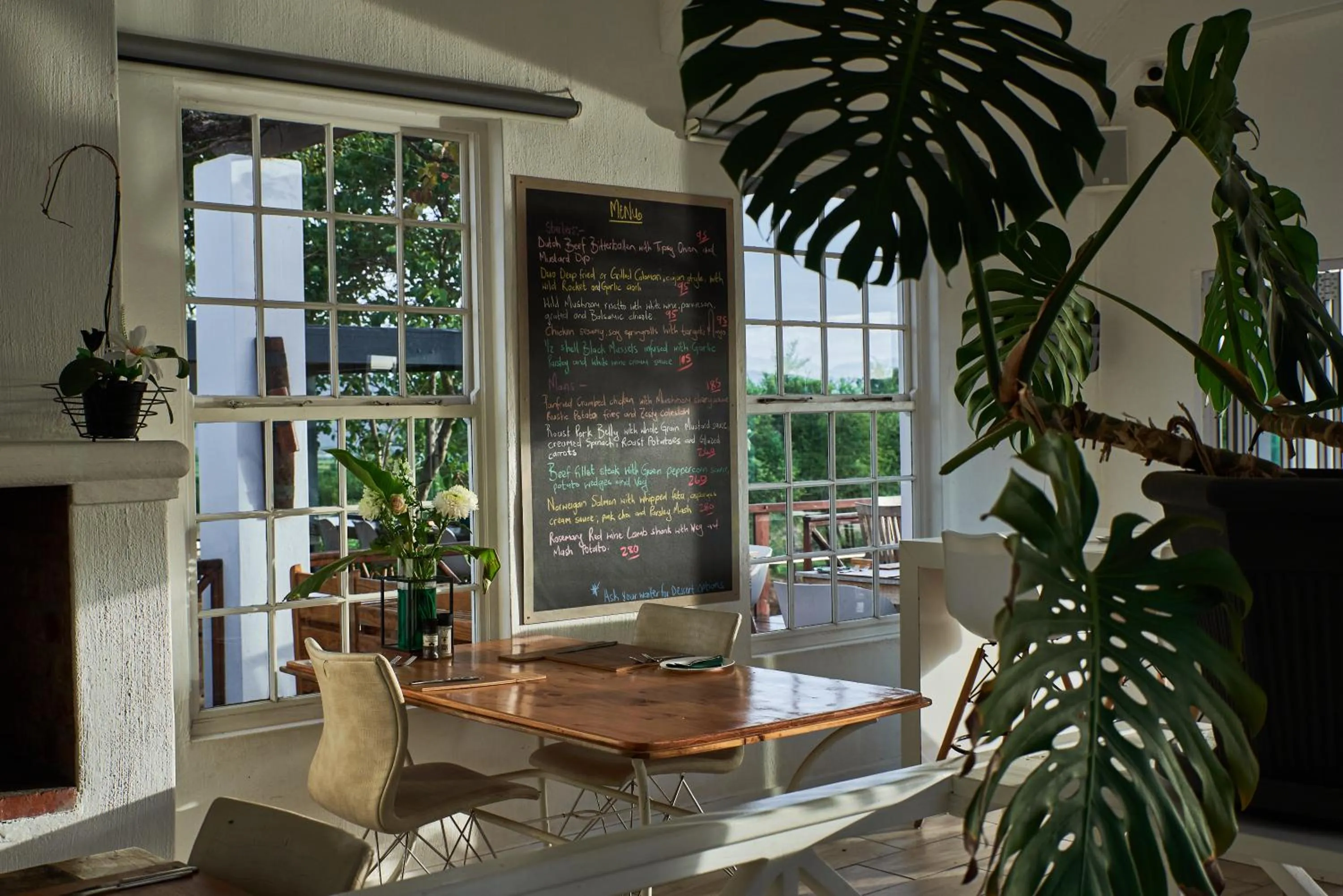 Restaurant/places to eat in theLAB Robertson