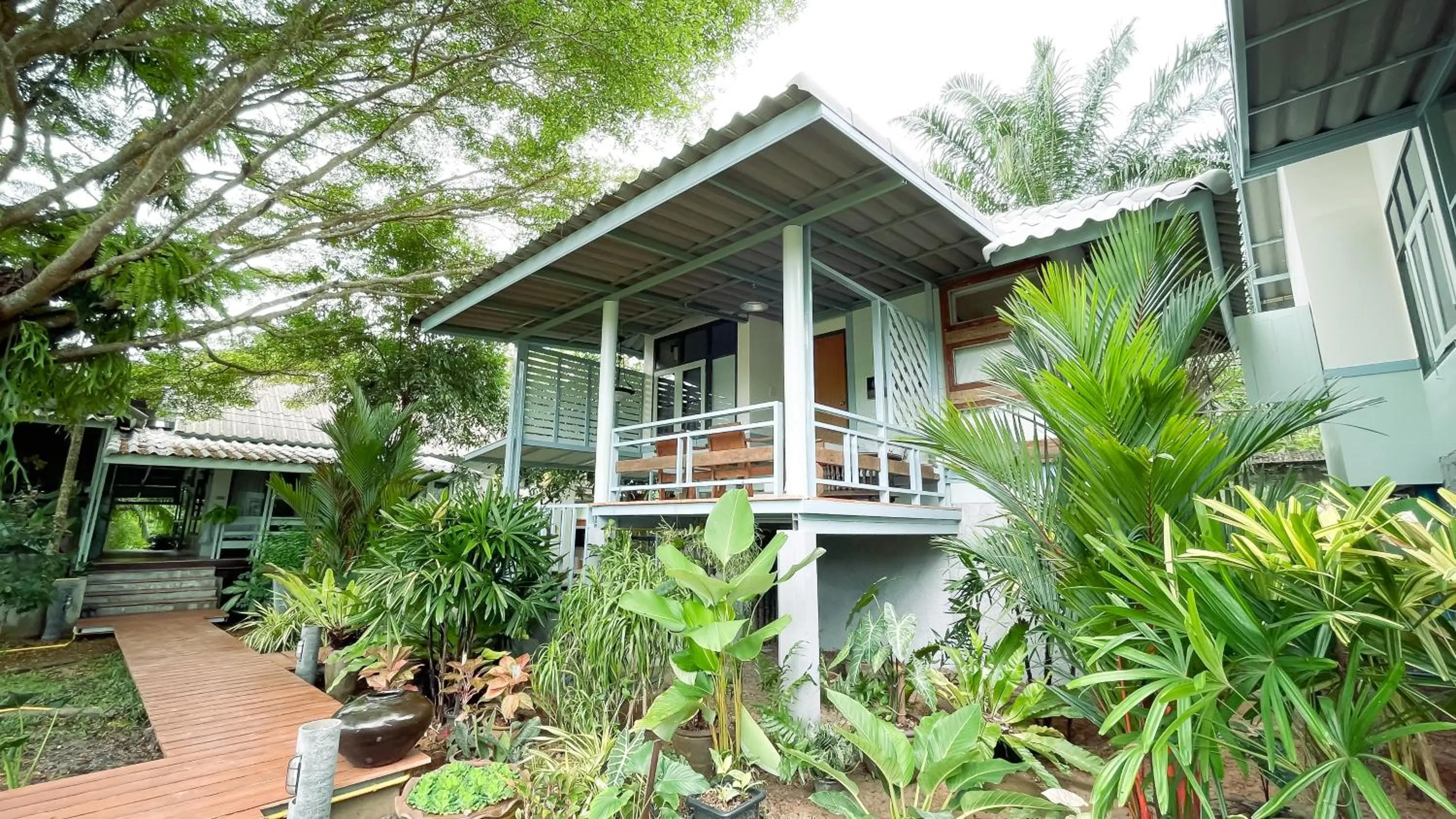 Property building in Rimsira