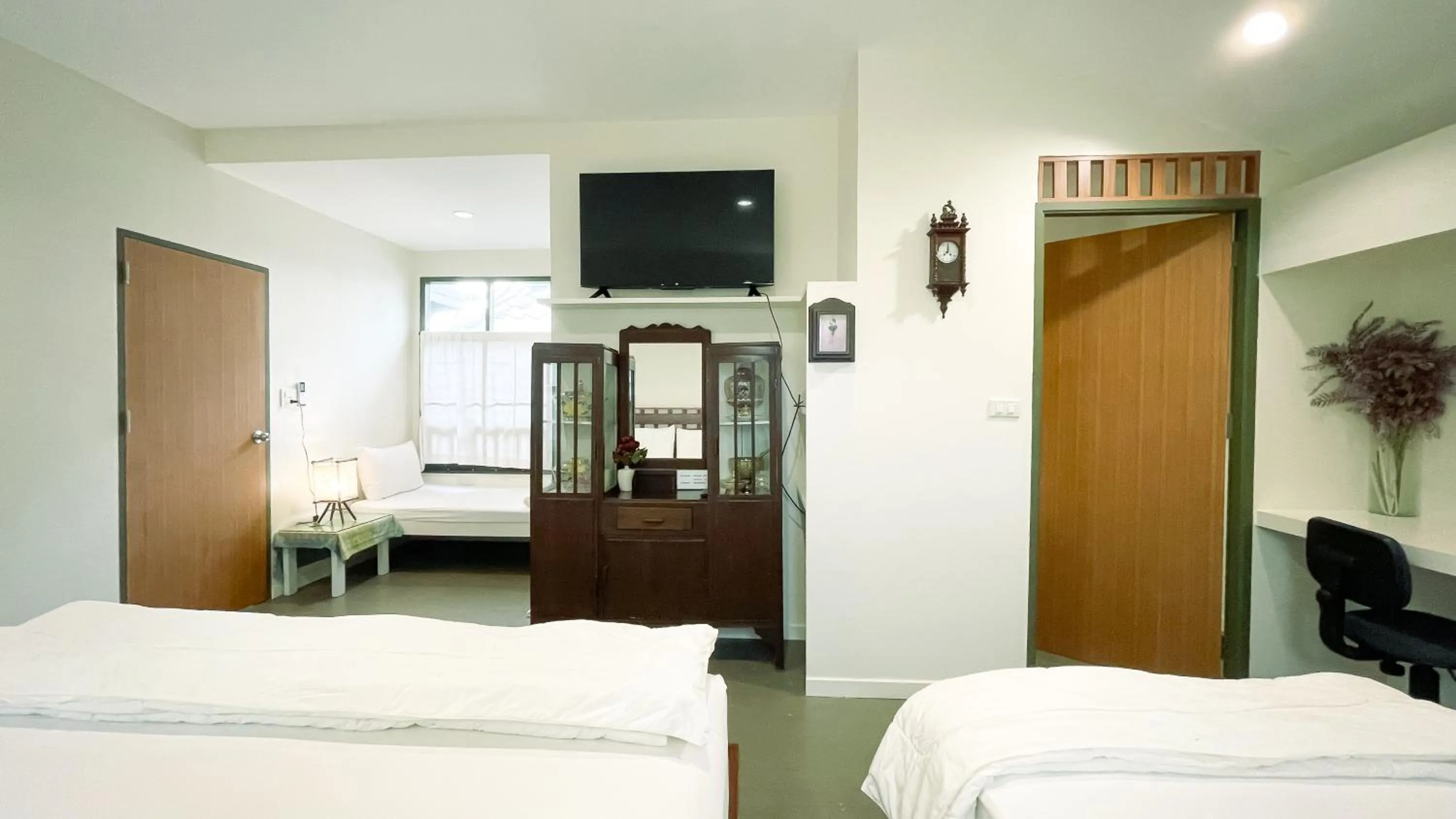 TV and multimedia, Bed in Rimsira