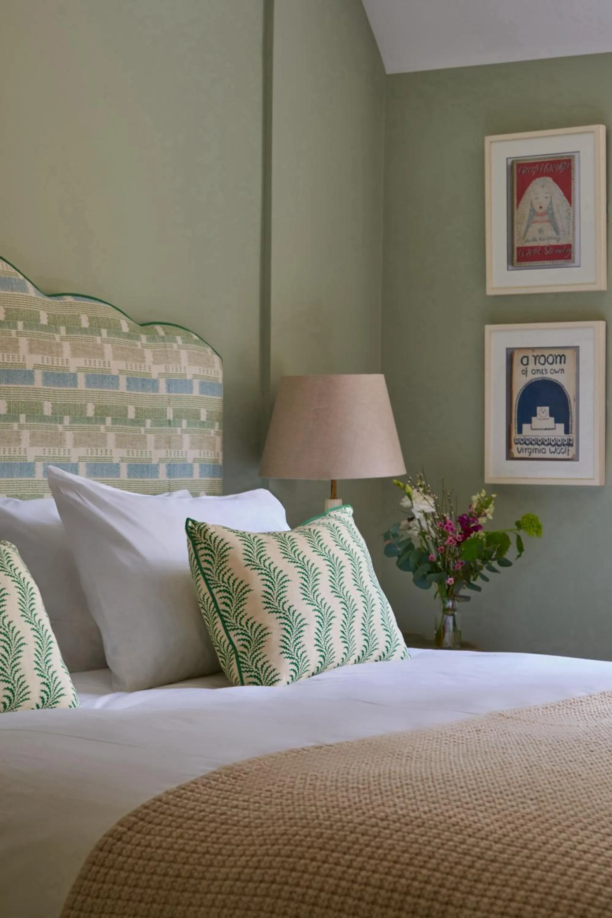 Bed in Wildhive Callow Hall