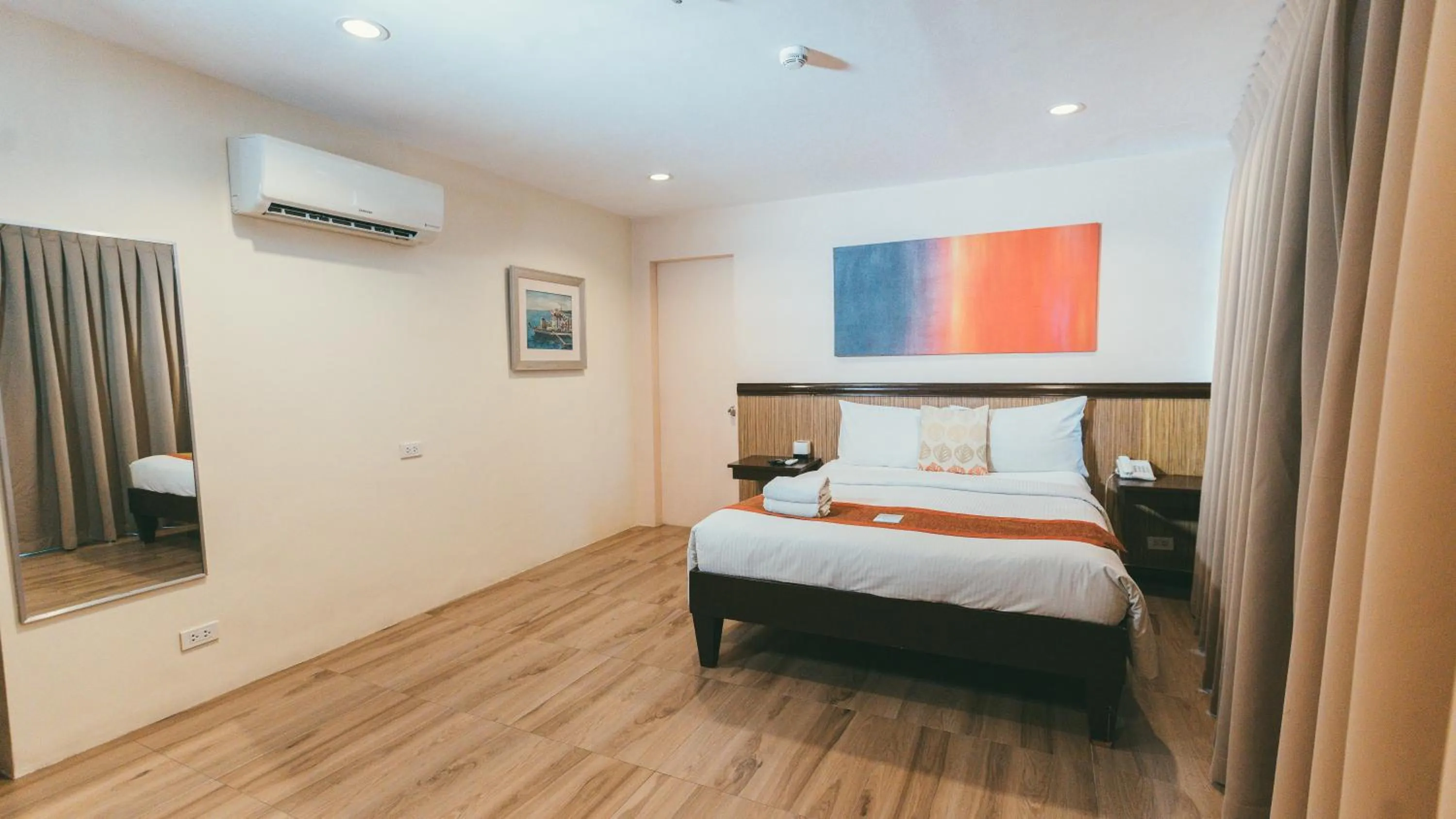 Bed in NS Royal Hotel