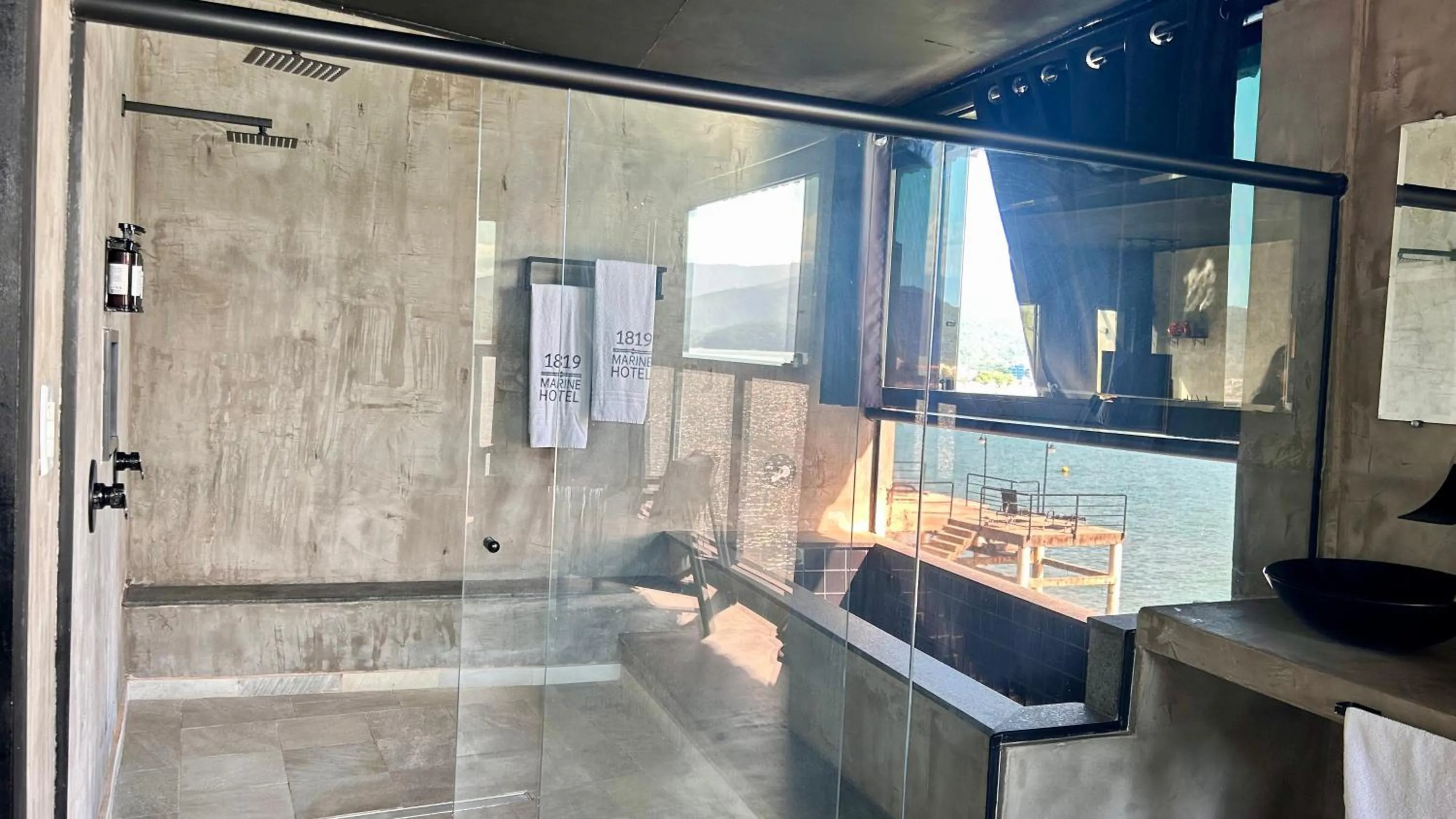 Seating area in 1819 Marine Hotel