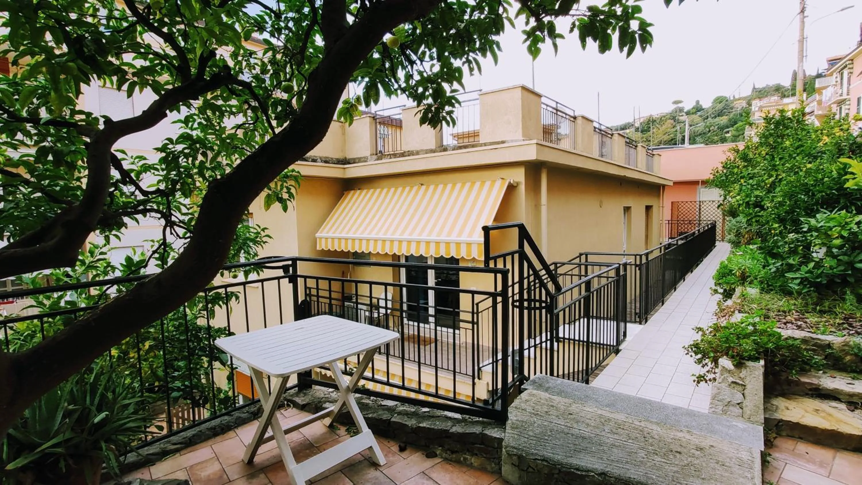 Facade/entrance in Residence Mare Azzurro