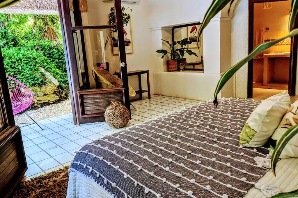 Bedroom, Bed in Steps to Ocean Huge Beach Villa Private Pool in Exclusive Fase 1 Playacar
