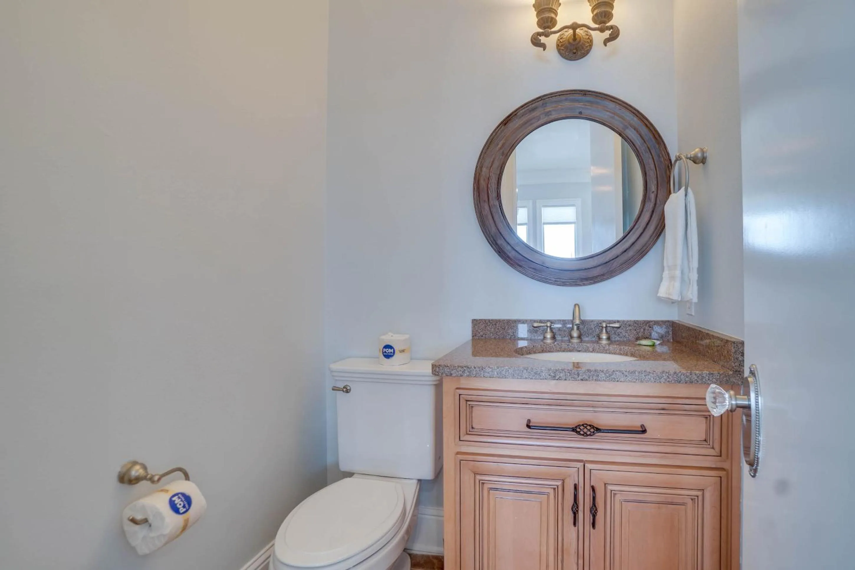 Toilet in Beach House - Stairway to Heaven