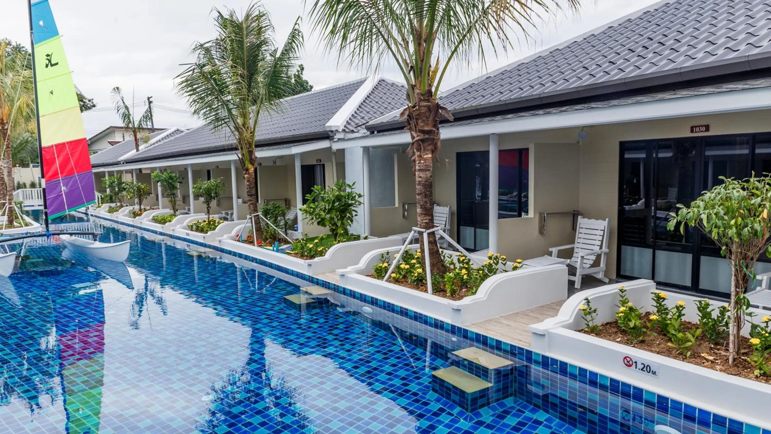 Swimming pool in Brook Resort & Villas