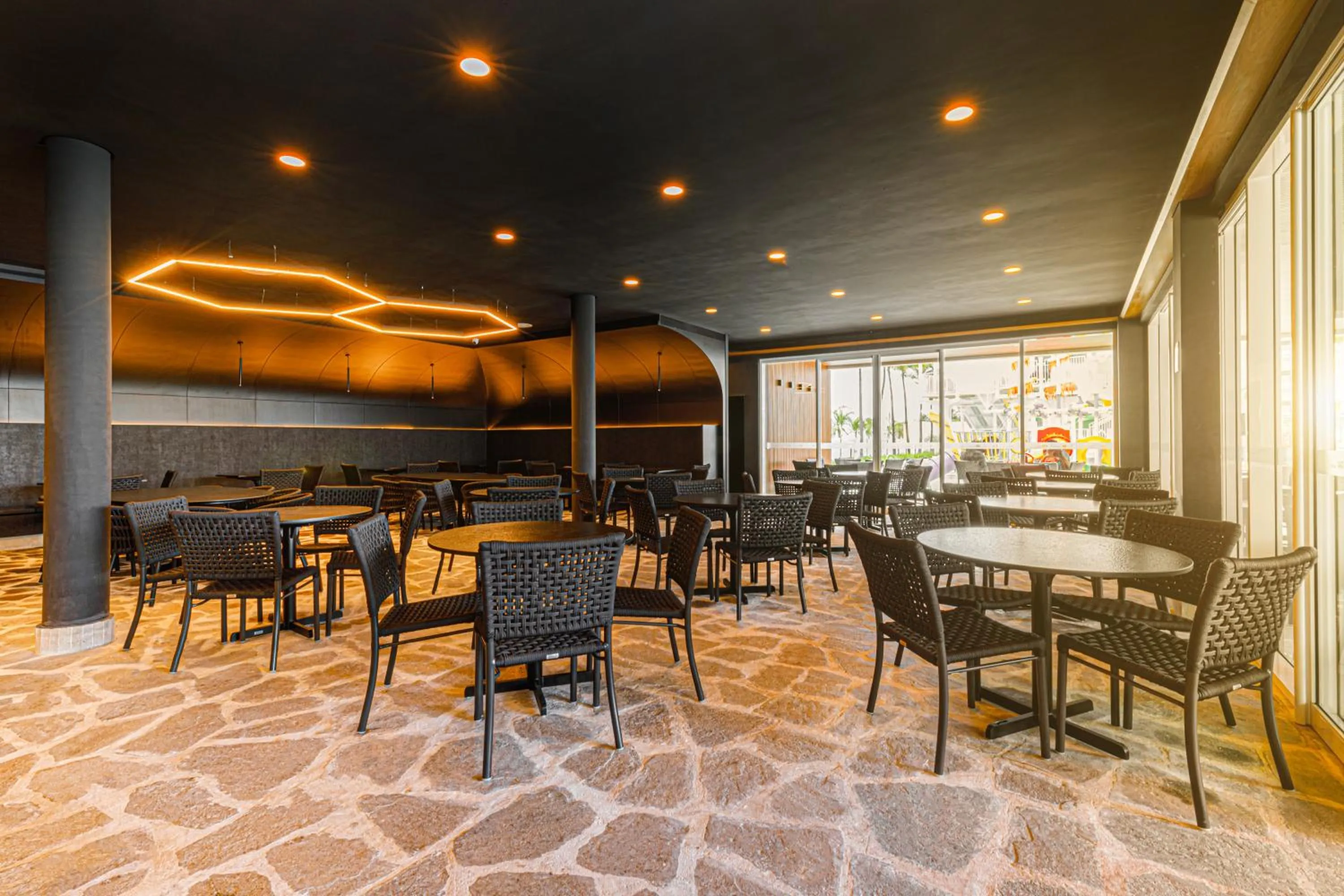 Restaurant/places to eat in EXCLUSIVE GAV Resorts