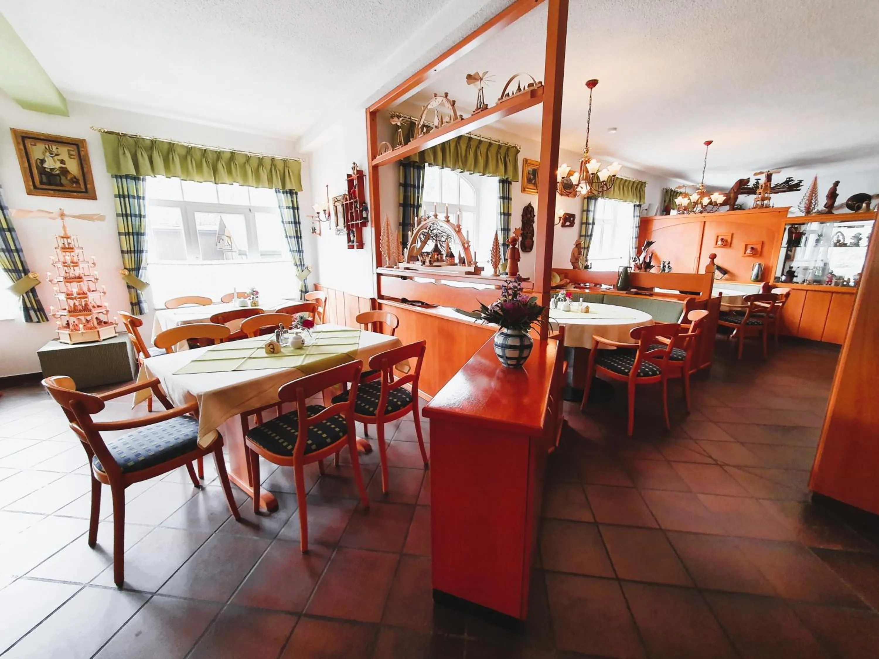 Restaurant/places to eat in Hotel Seiffener Hof***