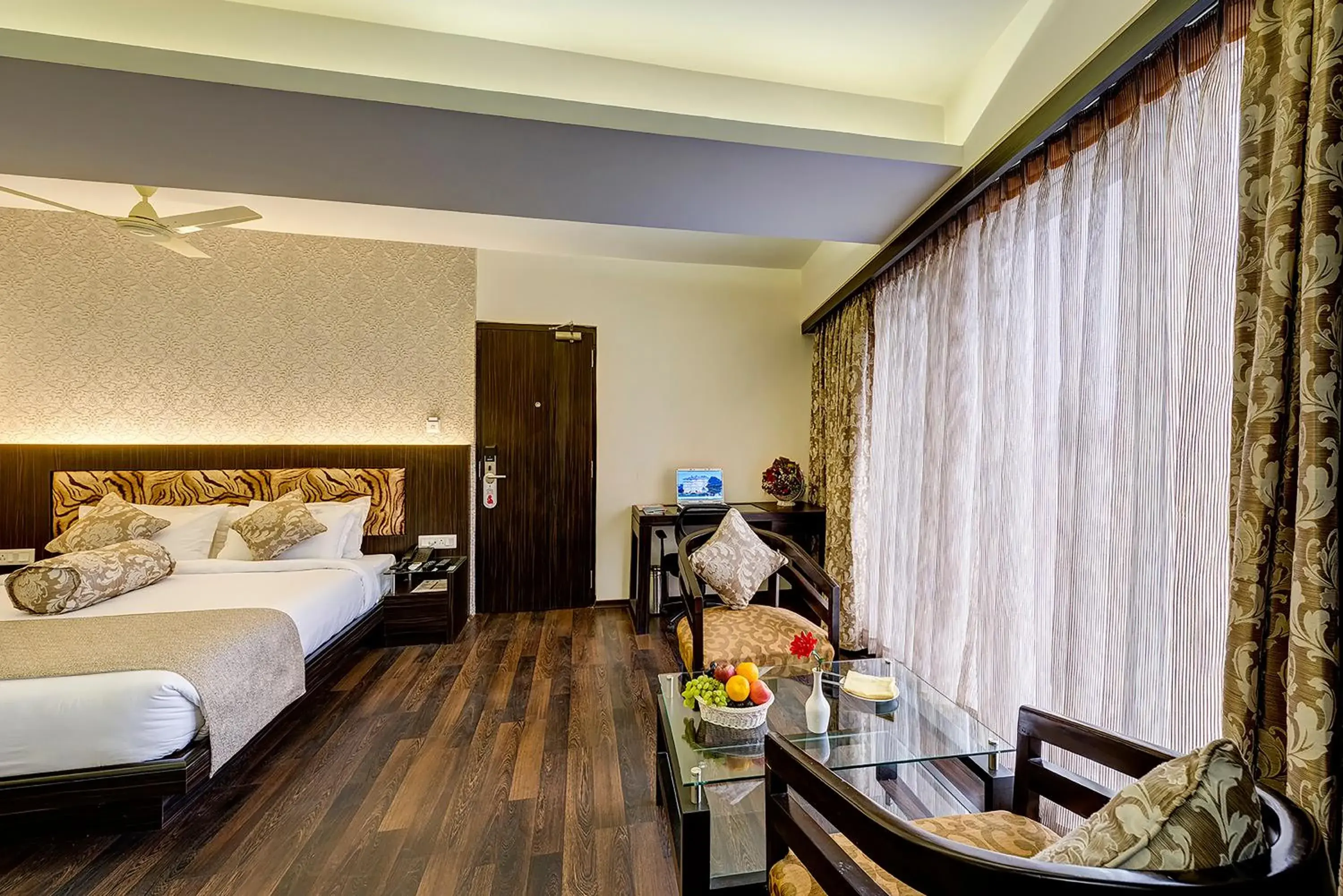 Premium Double or Twin Room in Viceroy Boutique Hotel Premium Double or Twin Room in Viceroy Boutique Hotel