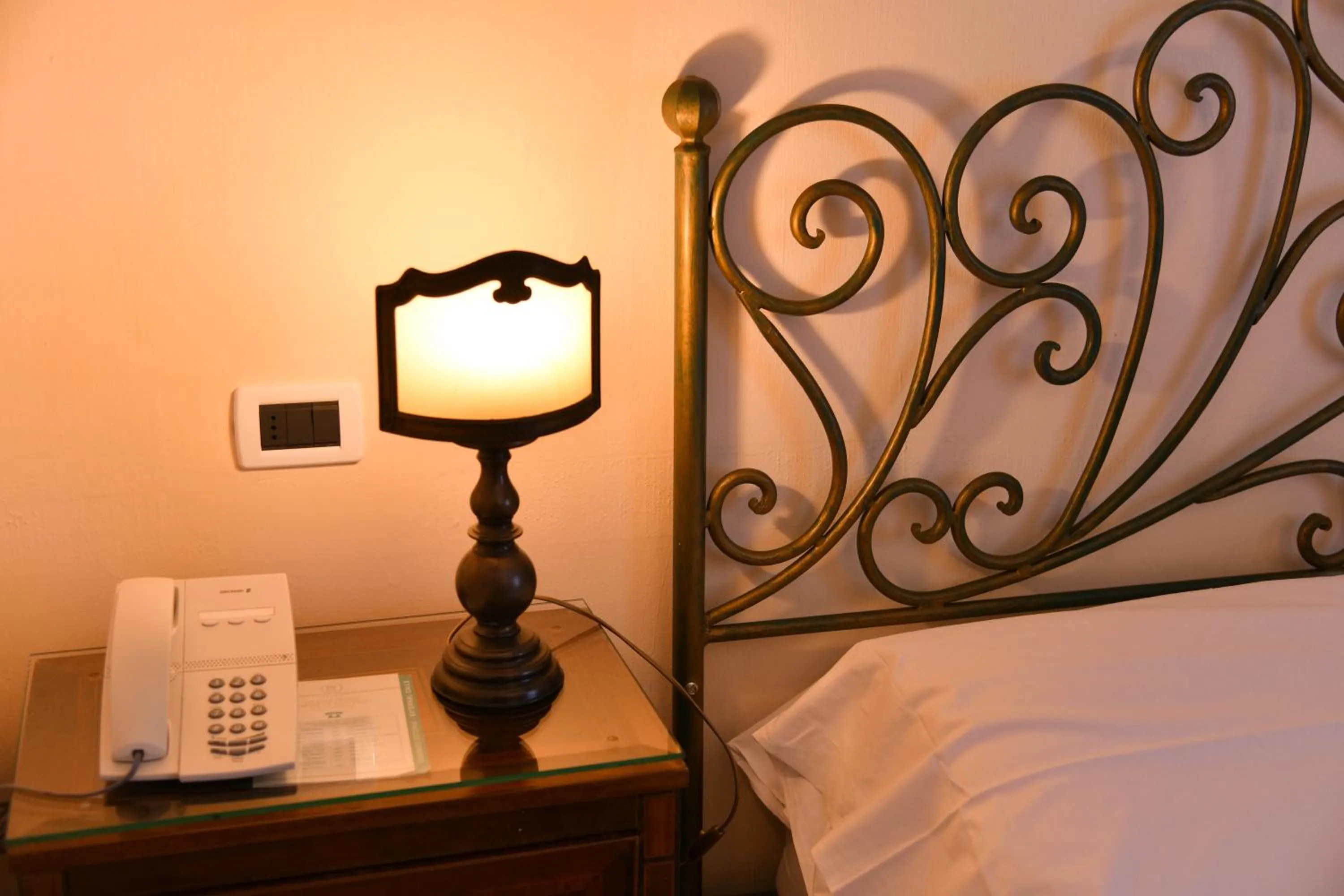 Bed in Grand Hotel Terme di Augusto