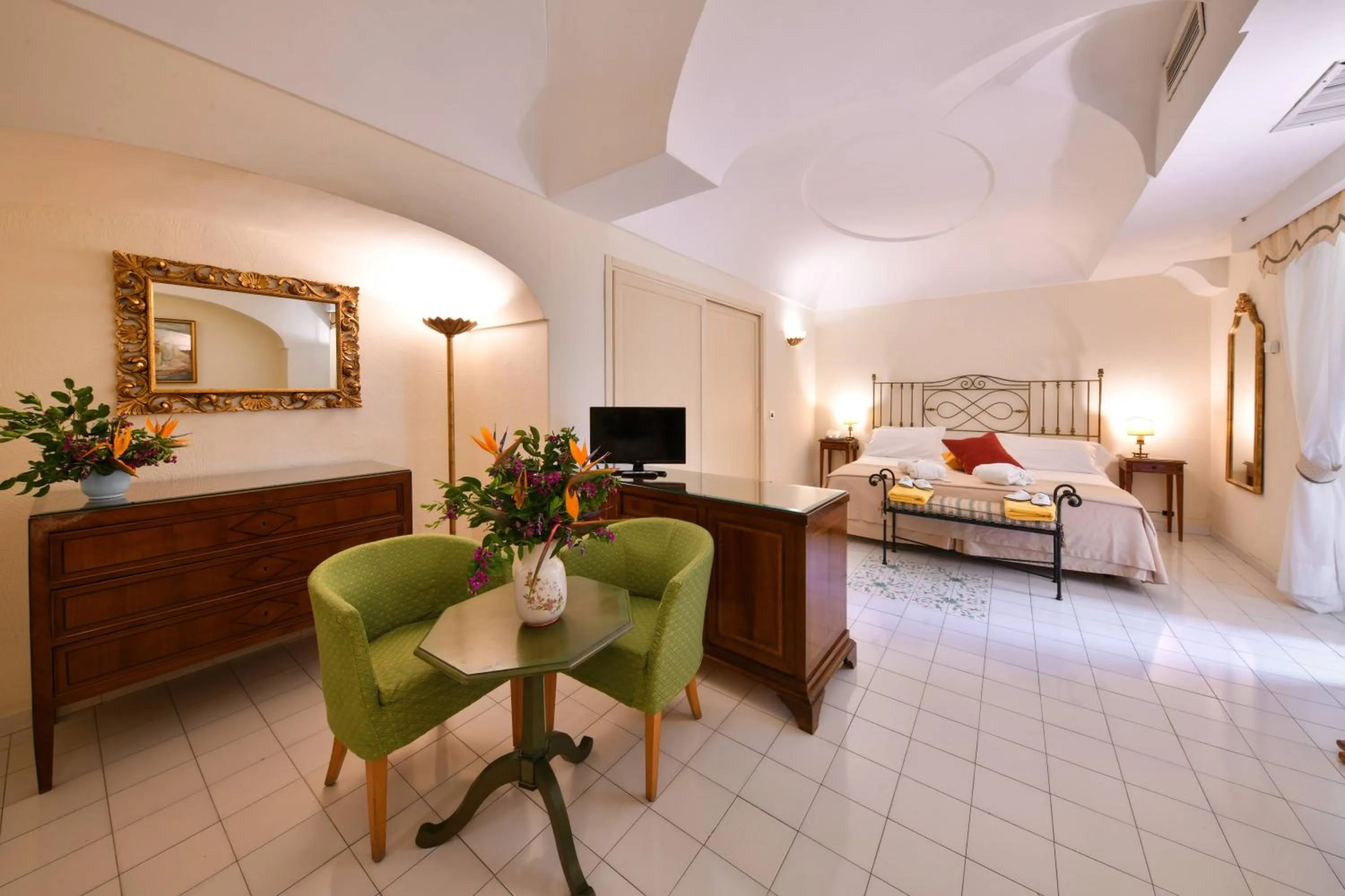 Bed in Grand Hotel Terme di Augusto