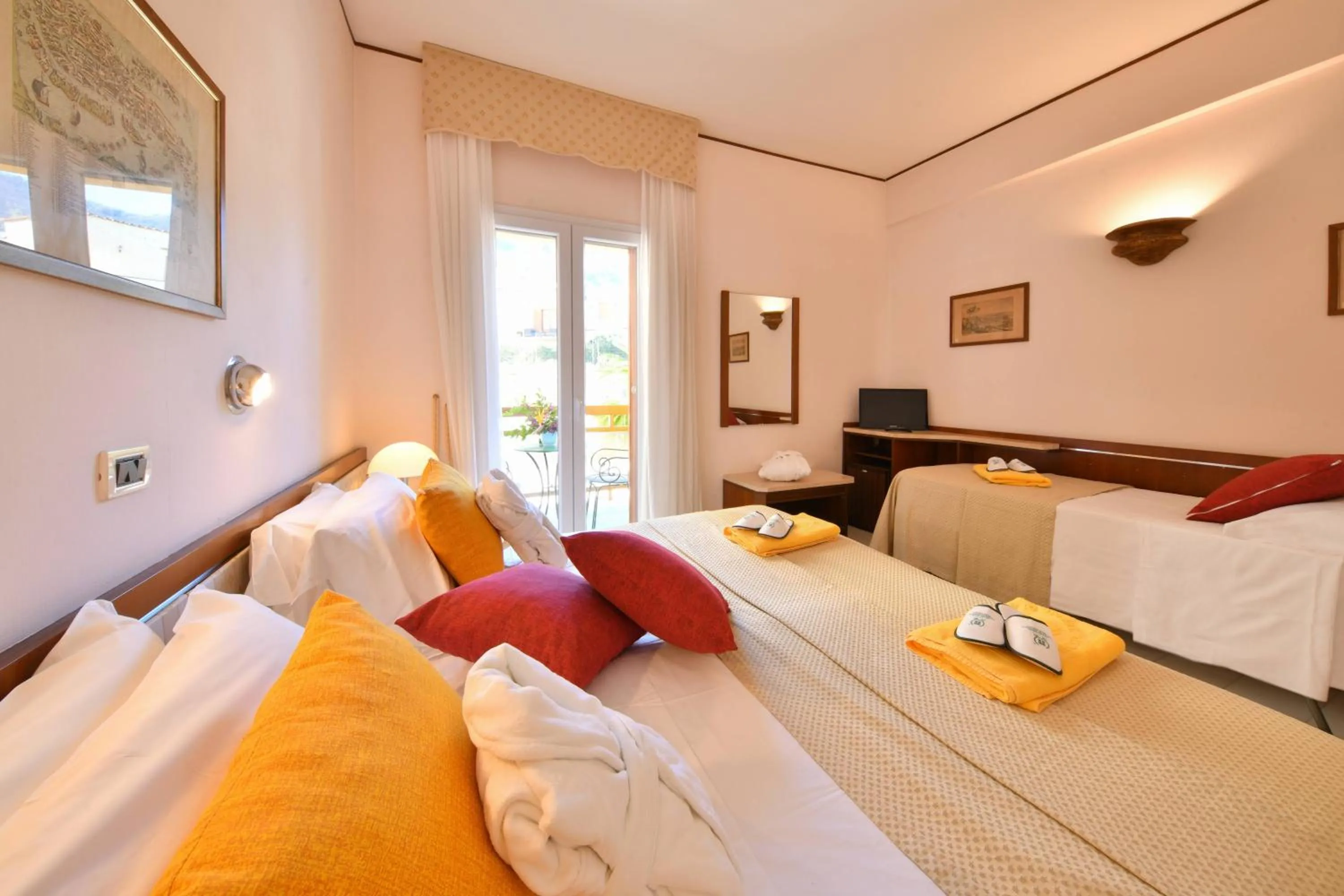 Bed in Grand Hotel Terme di Augusto