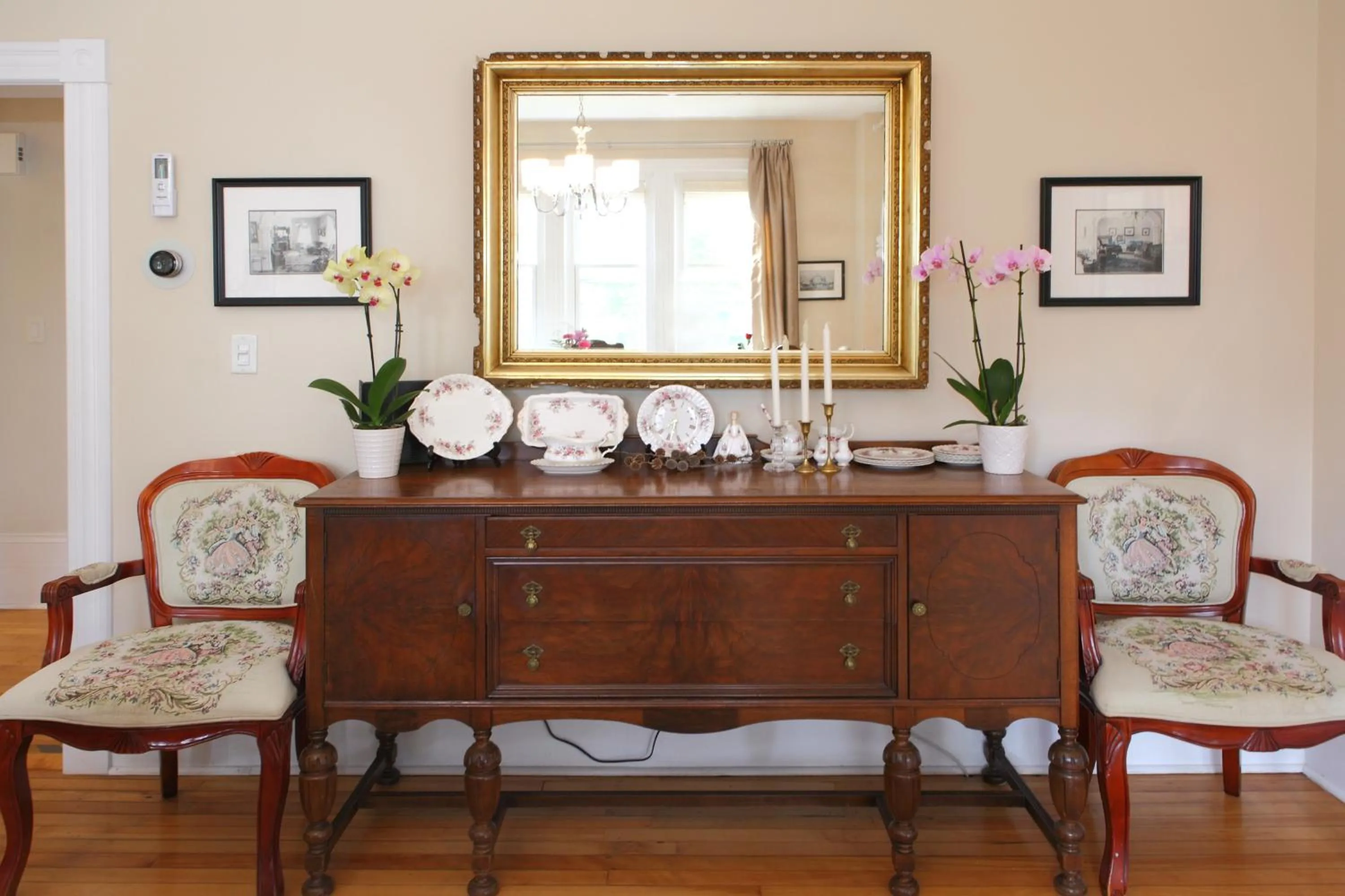 Living room in No 1 Grafton Inn