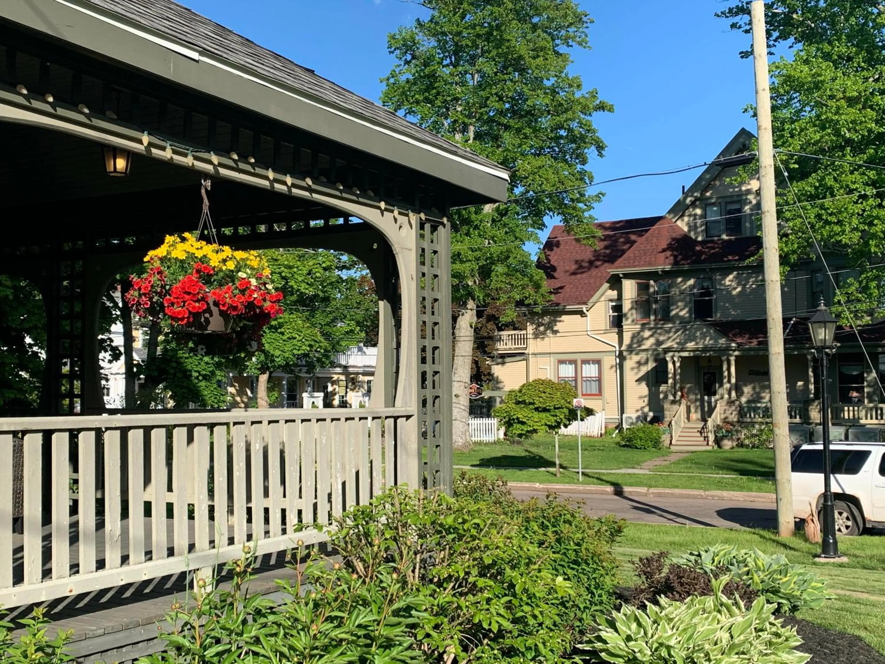 Neighbourhood in No 1 Grafton Inn