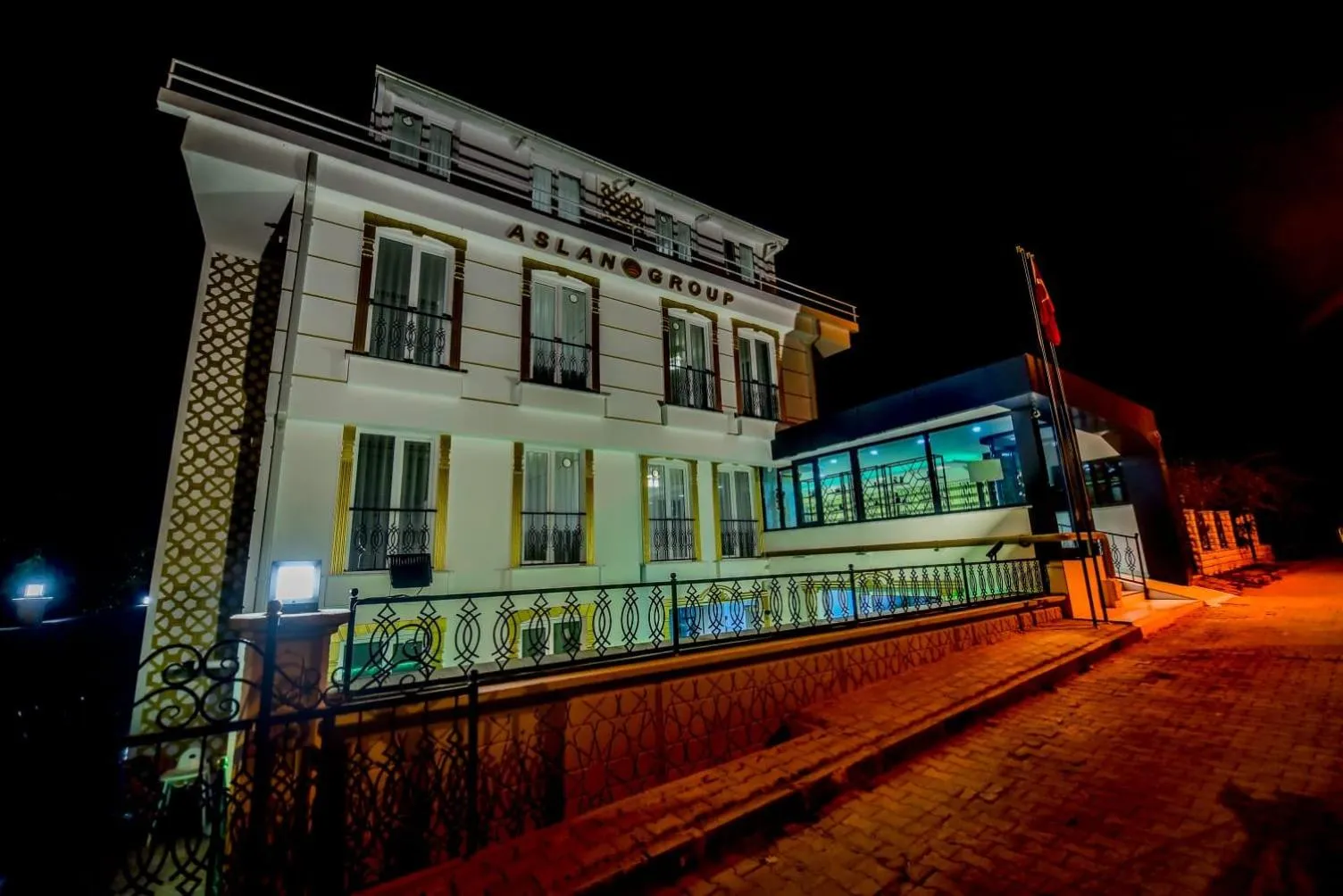 Property building in Rosa Therapy Butik Otel