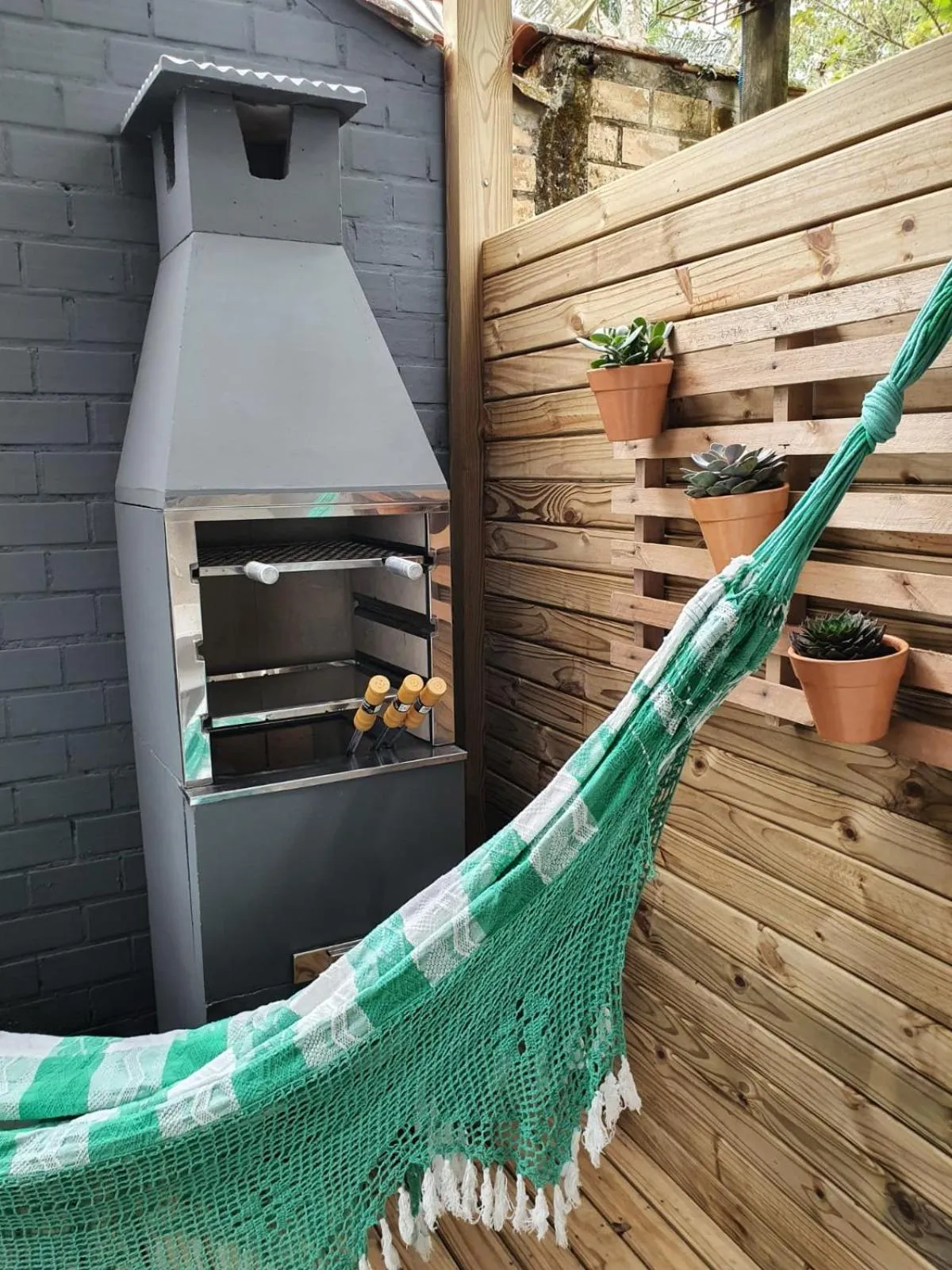 BBQ facilities in Pousada Madre Guarda