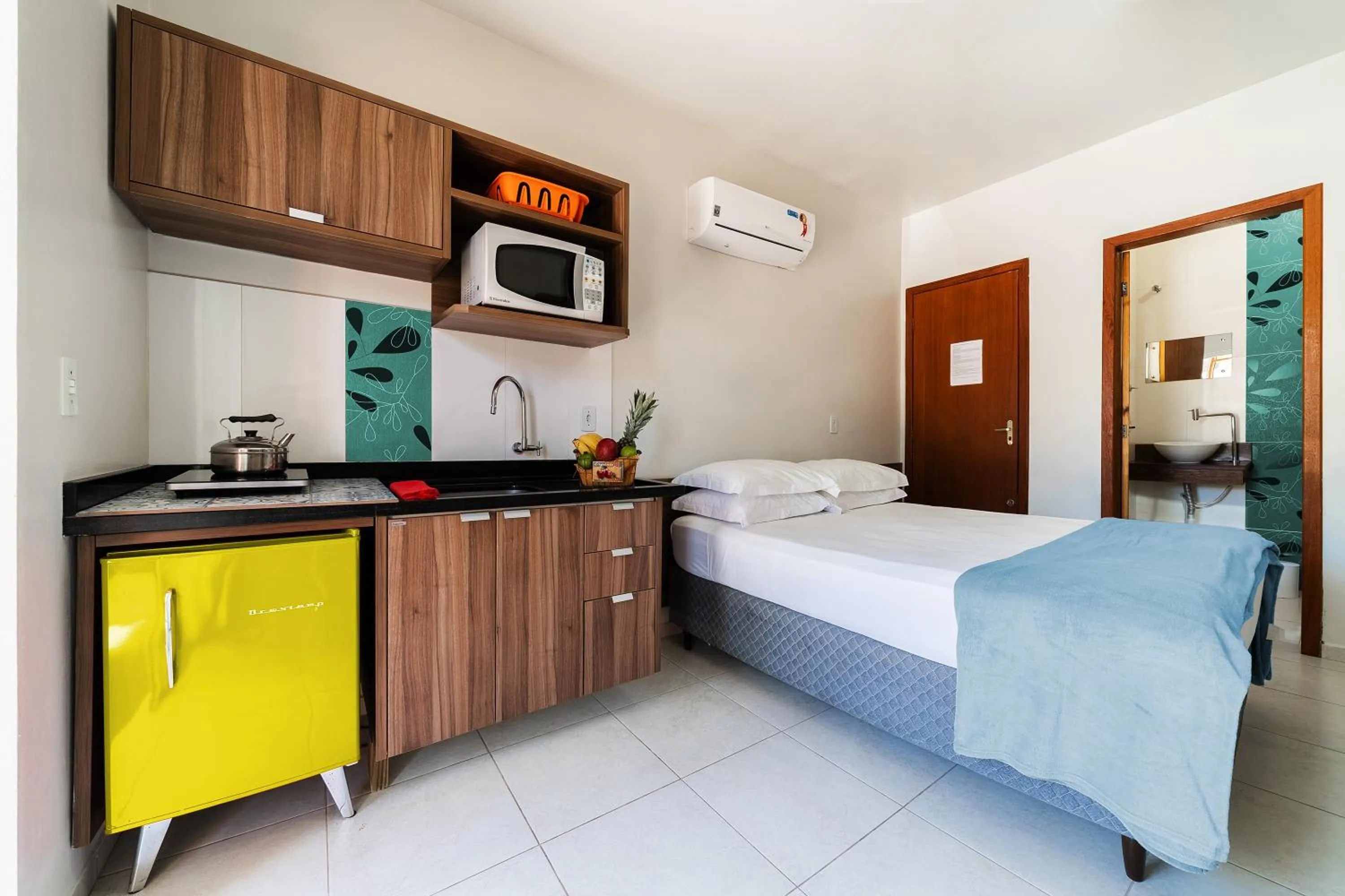 Photo of the whole room, Bed in Pousada Madre Guarda