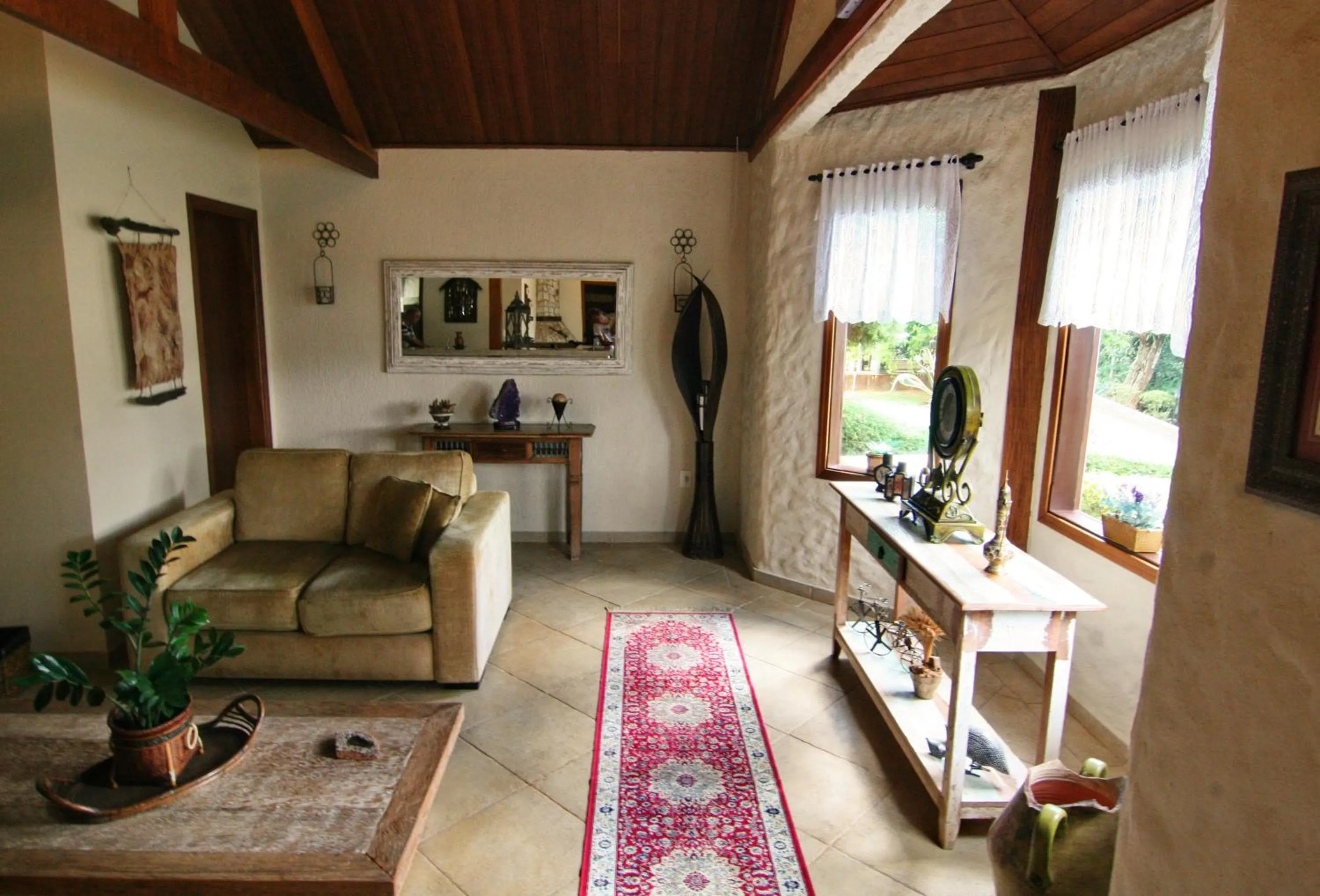 Facade/entrance in Pousada Varanda das Colinas