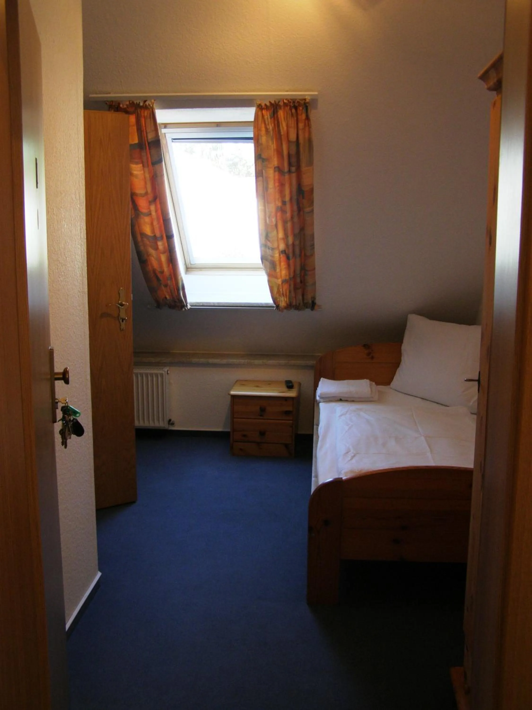 Bed in Hotel Alt Vinnhorst