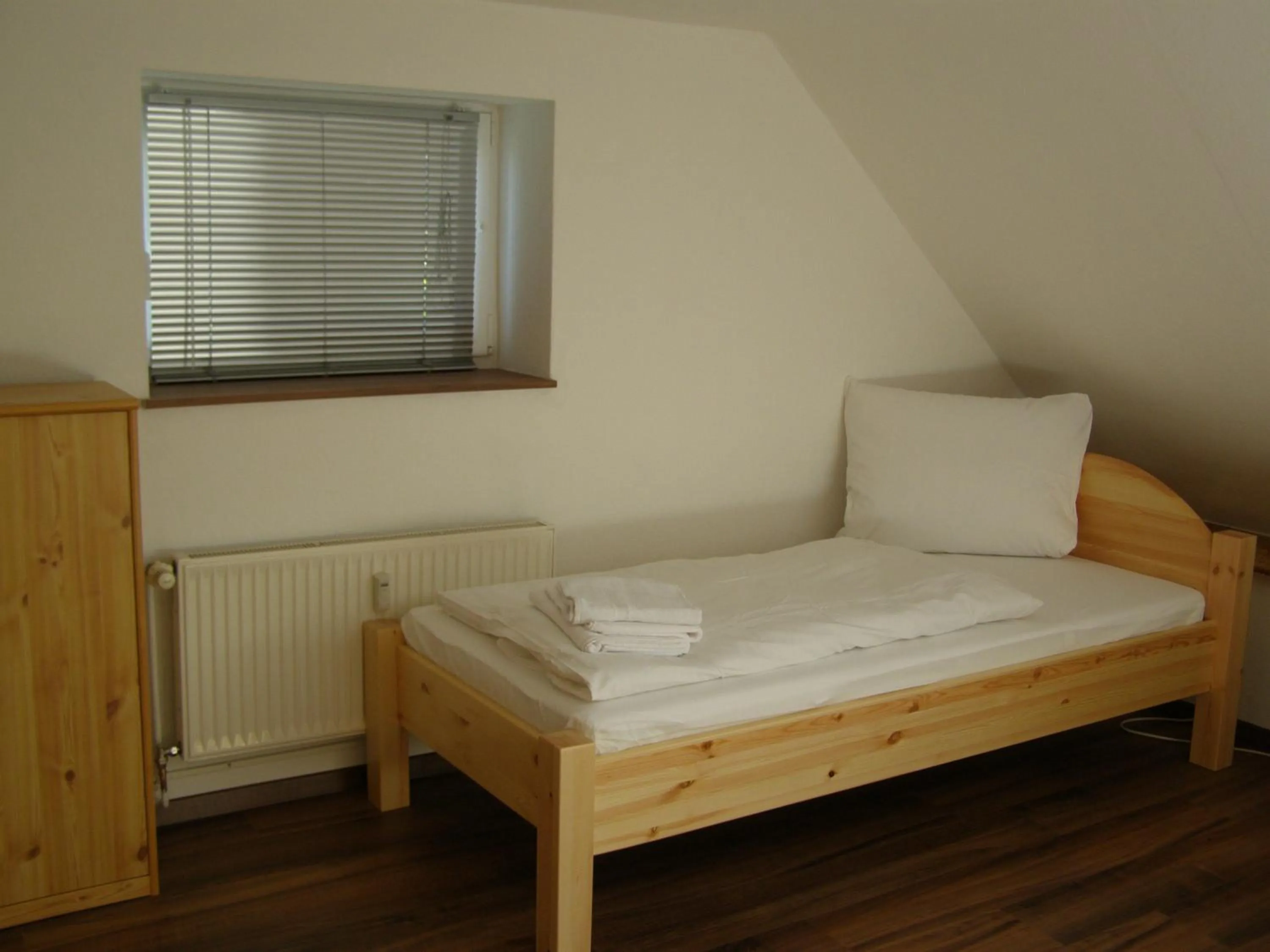 Bed in Hotel Alt Vinnhorst