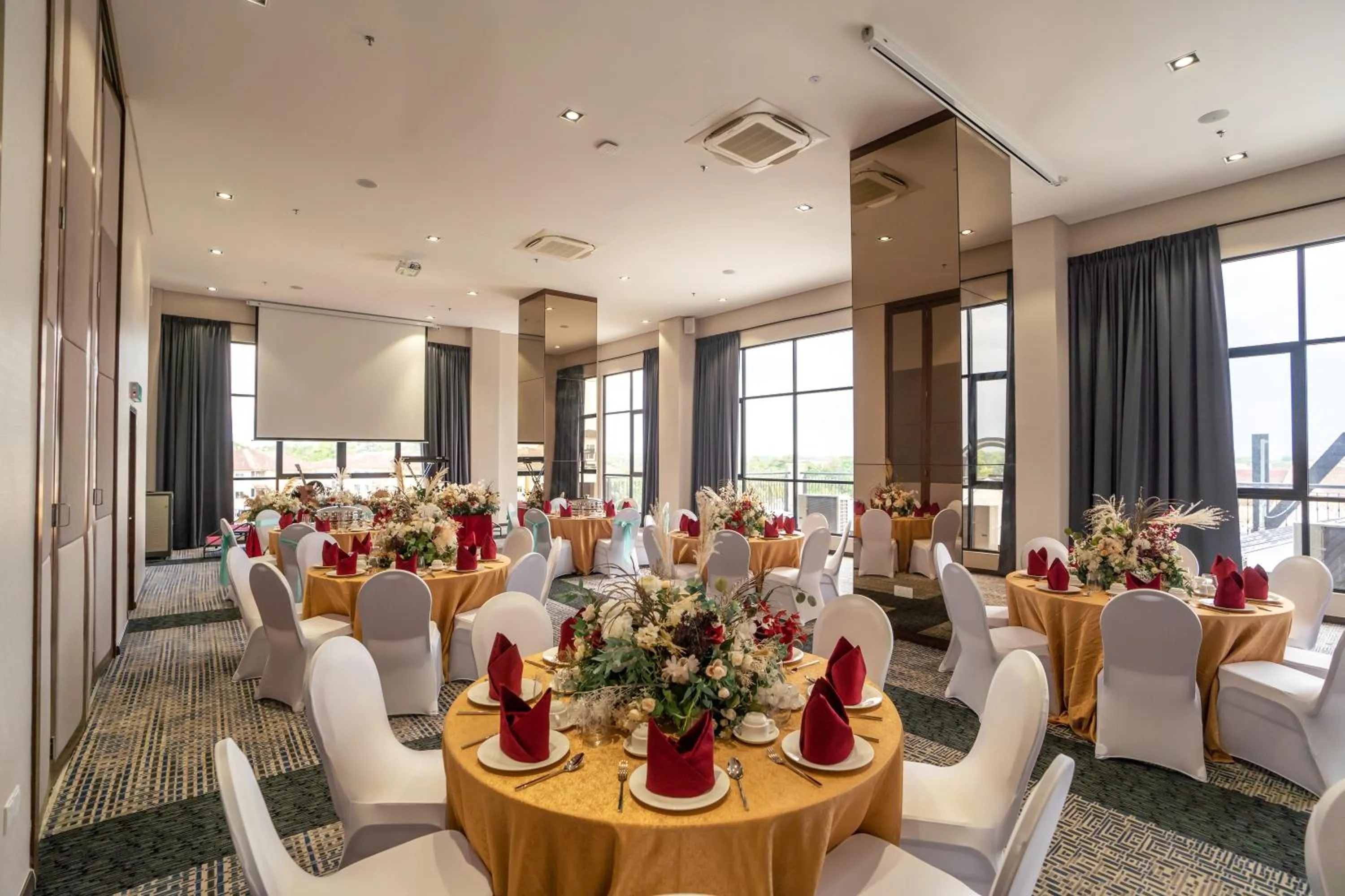 Banquet/Function facilities in D ELEGANCE GRAND BANDAR SERI ALAM