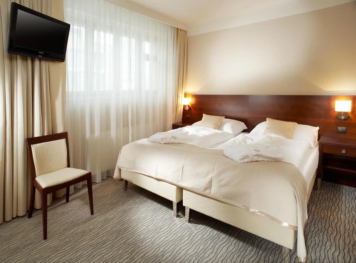 Bed in Alexandria Spa & Wellness Hotel