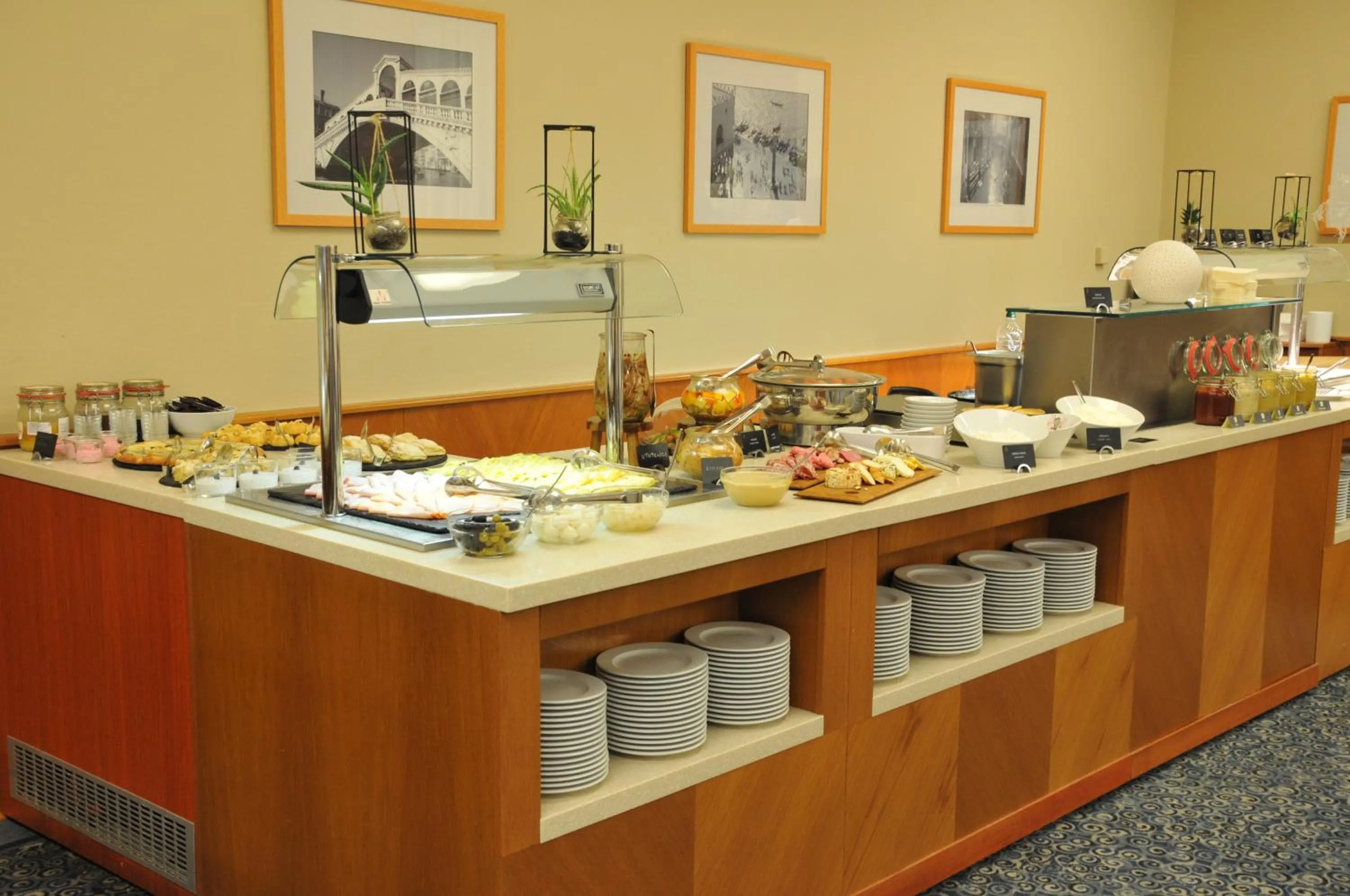 Breakfast in Alexandria Spa & Wellness Hotel