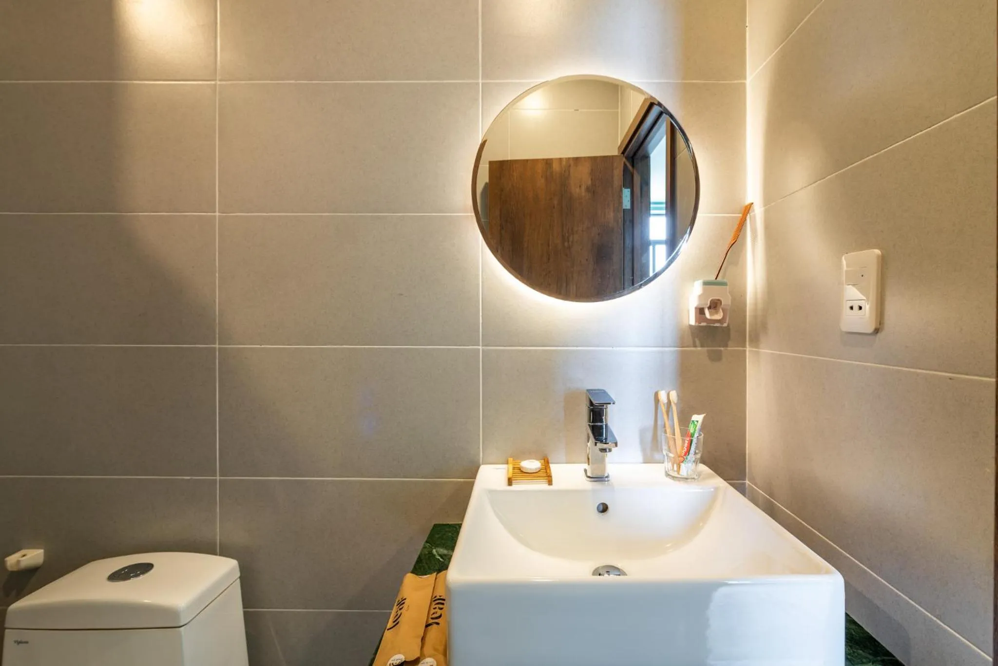 Bathroom in Leaf Hotel Phu Quoc