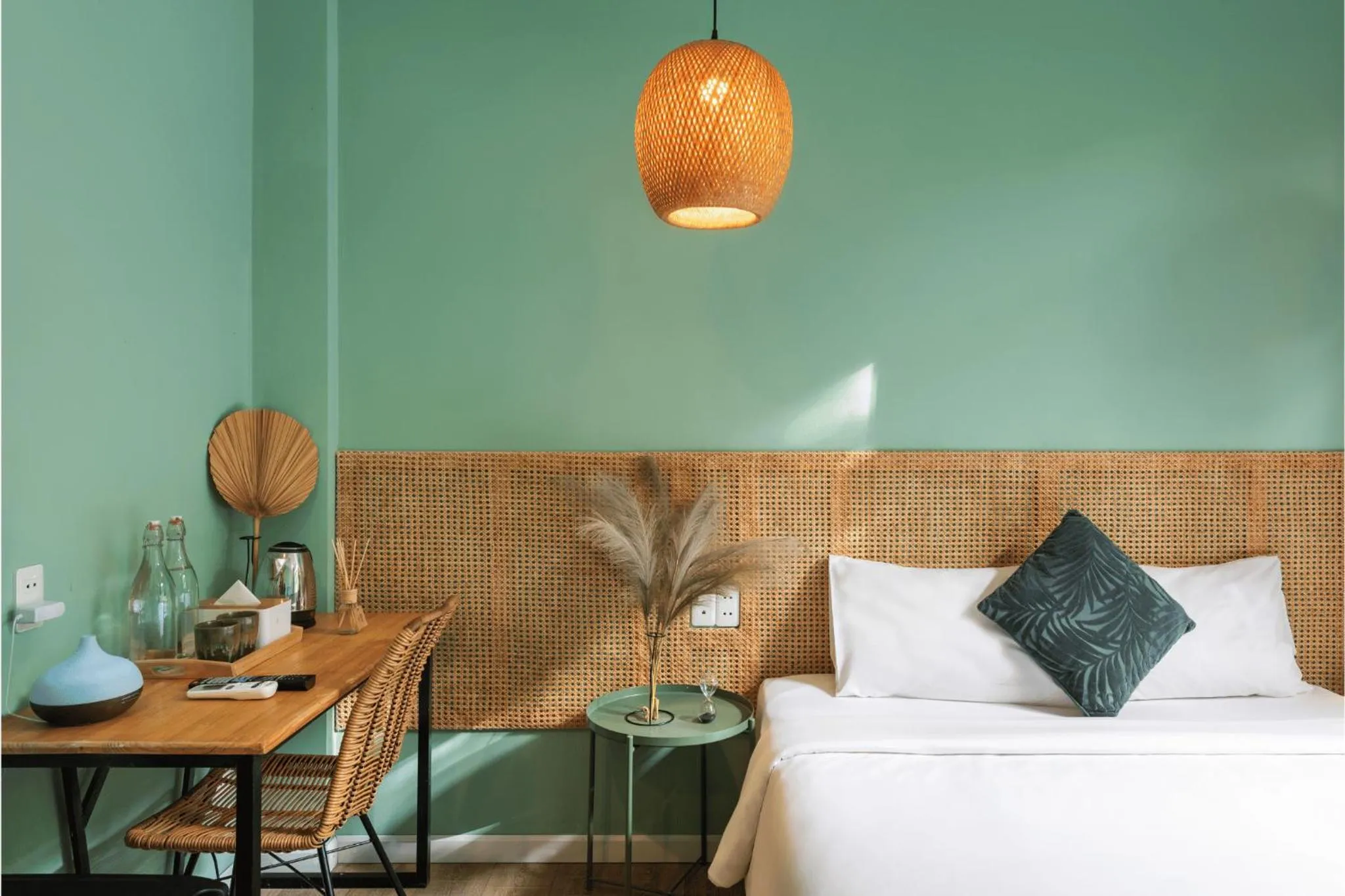 Bed in Leaf Hotel Phu Quoc