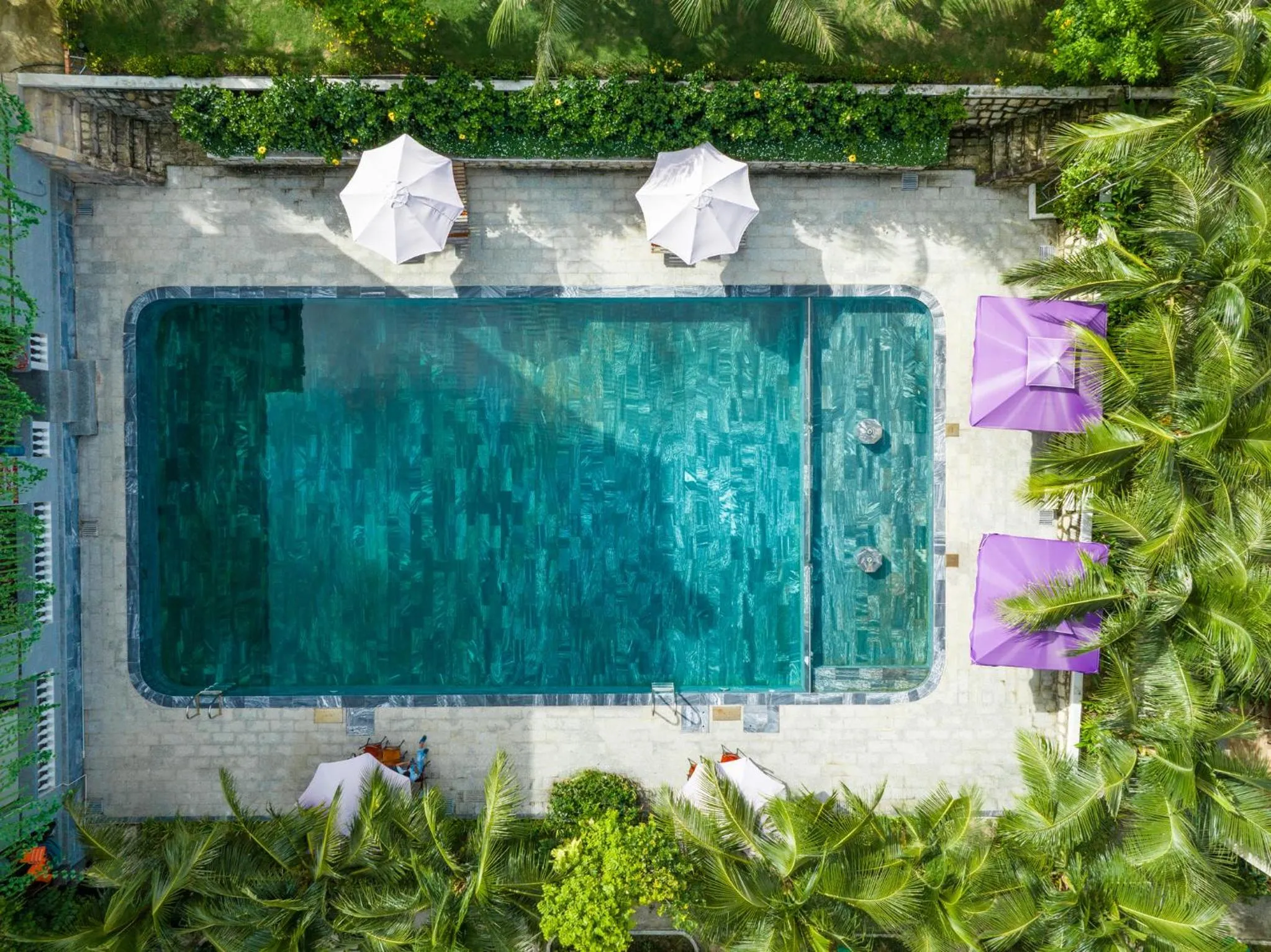 Swimming pool in Leaf Hotel Phu Quoc