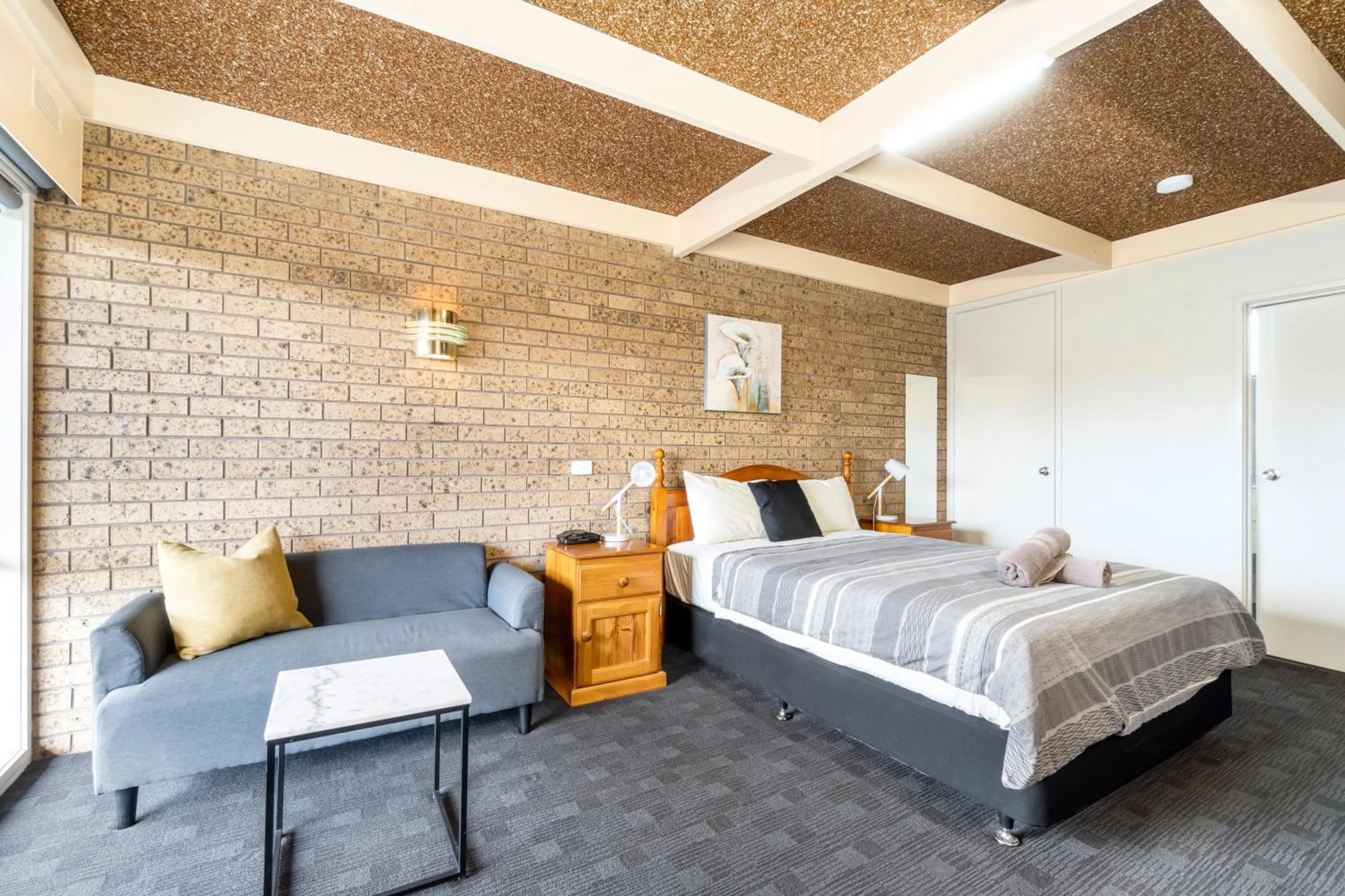 Bedroom, Bed in Baronga Motor Inn