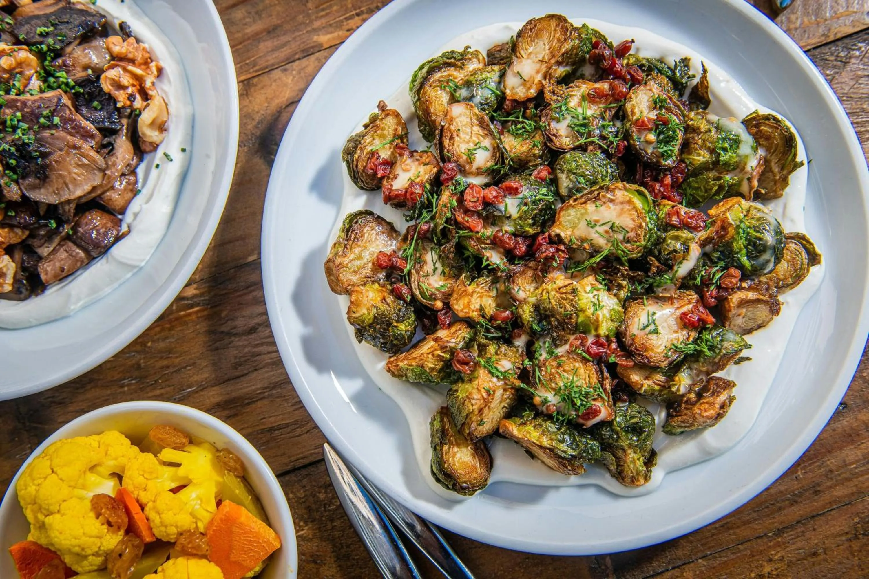 Restaurant/places to eat in W Nashville