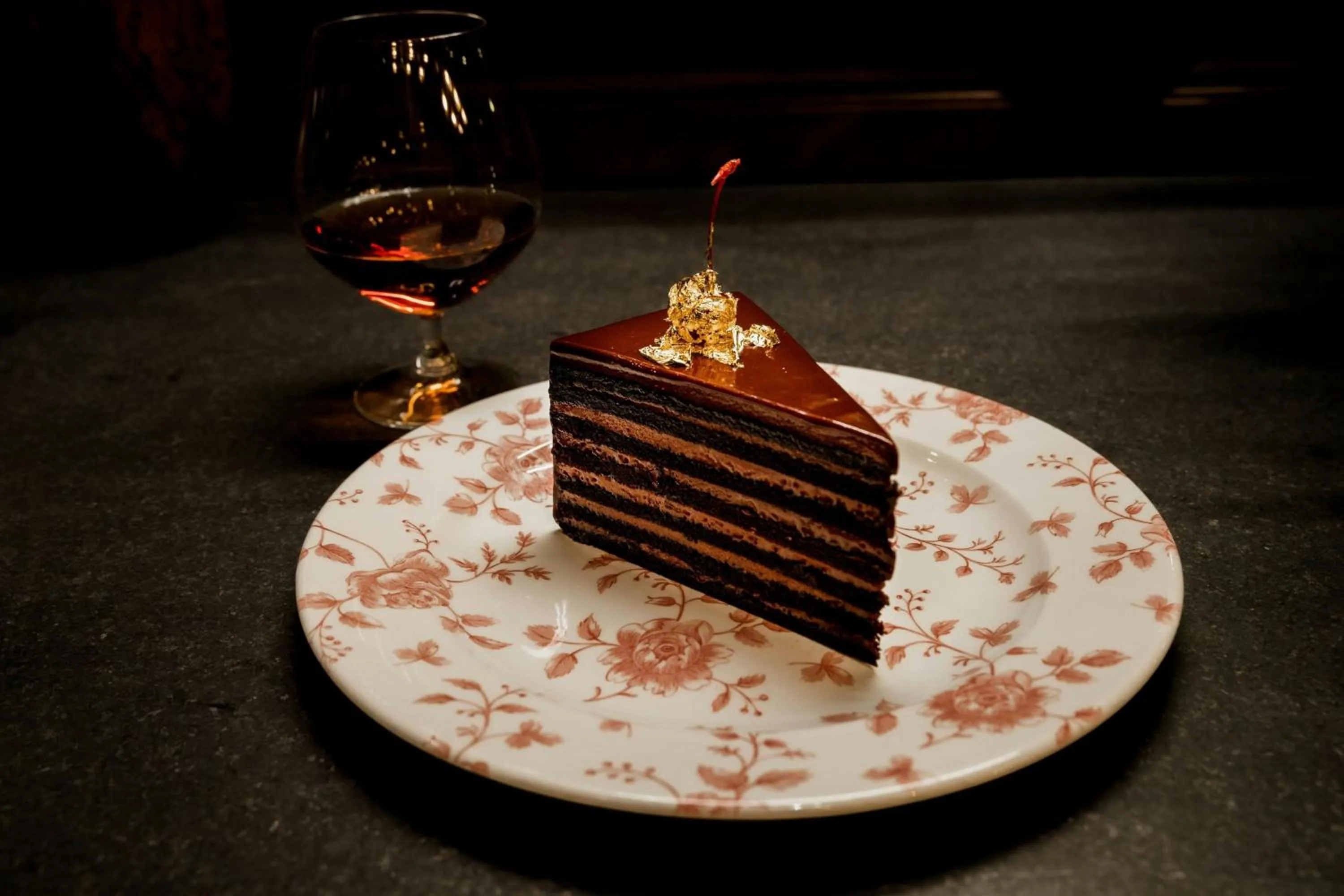 Restaurant/places to eat in W Nashville