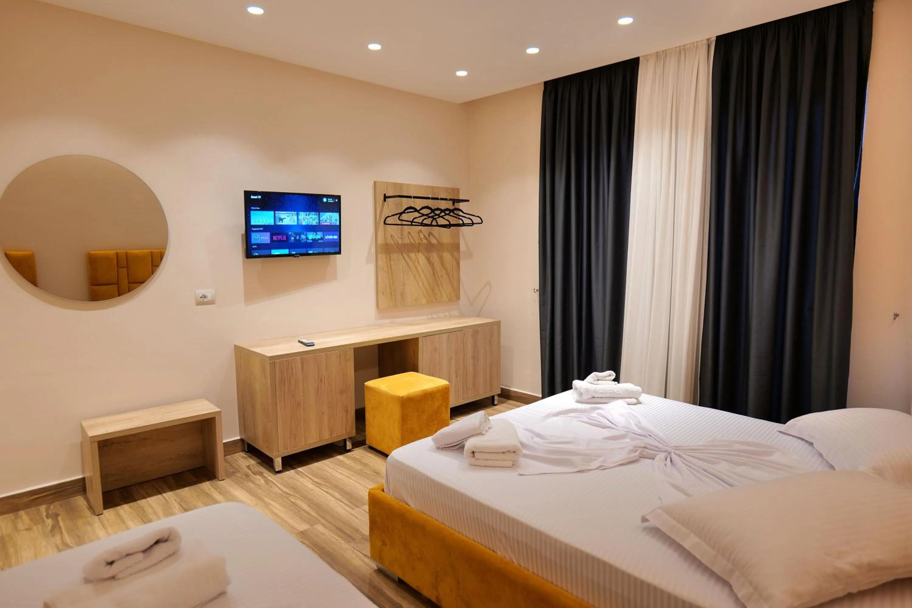 Bed in Hotel Alexander