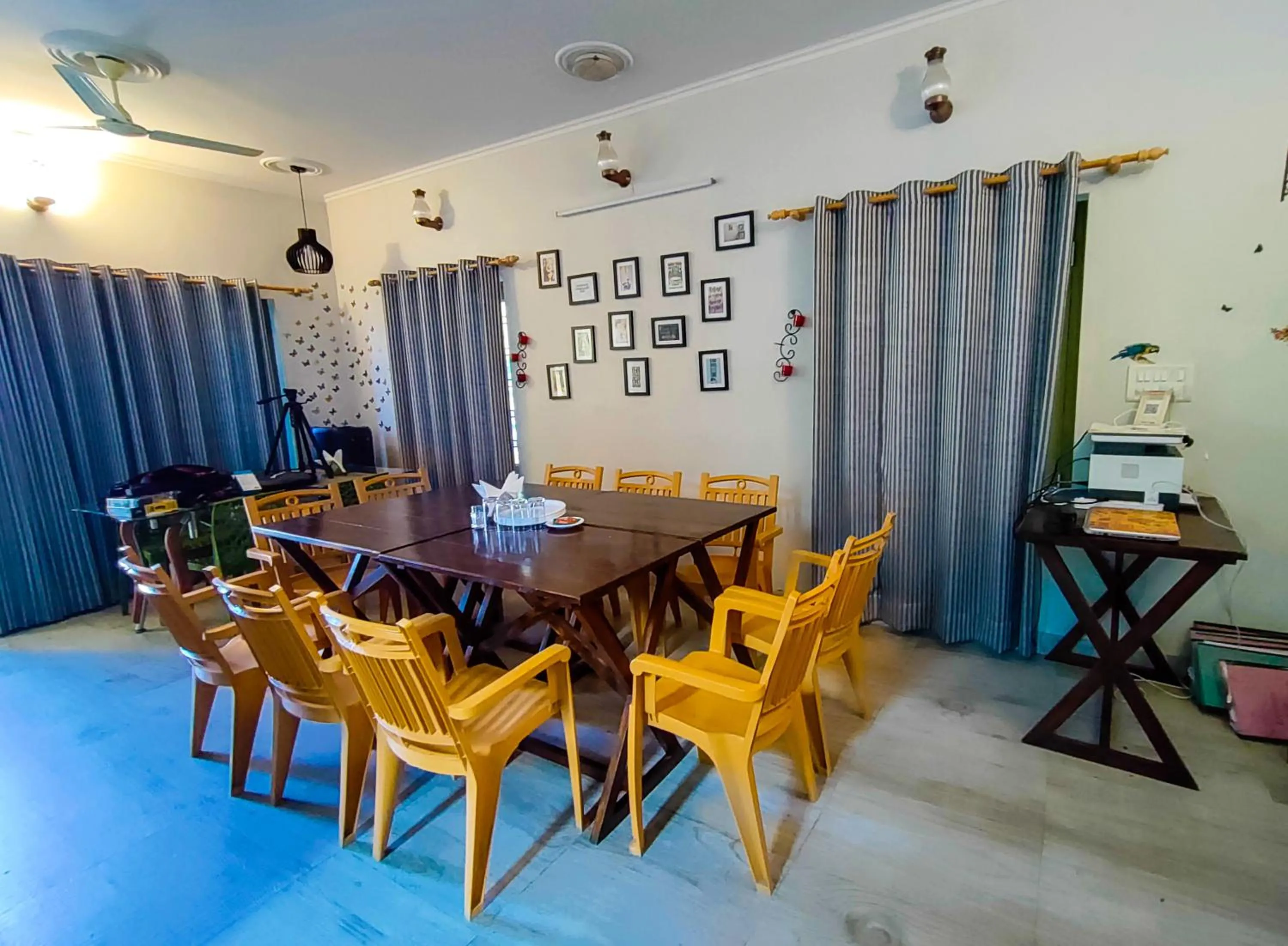 Restaurant/places to eat in THEHIMALAYANLIVING WHISTLING PINES