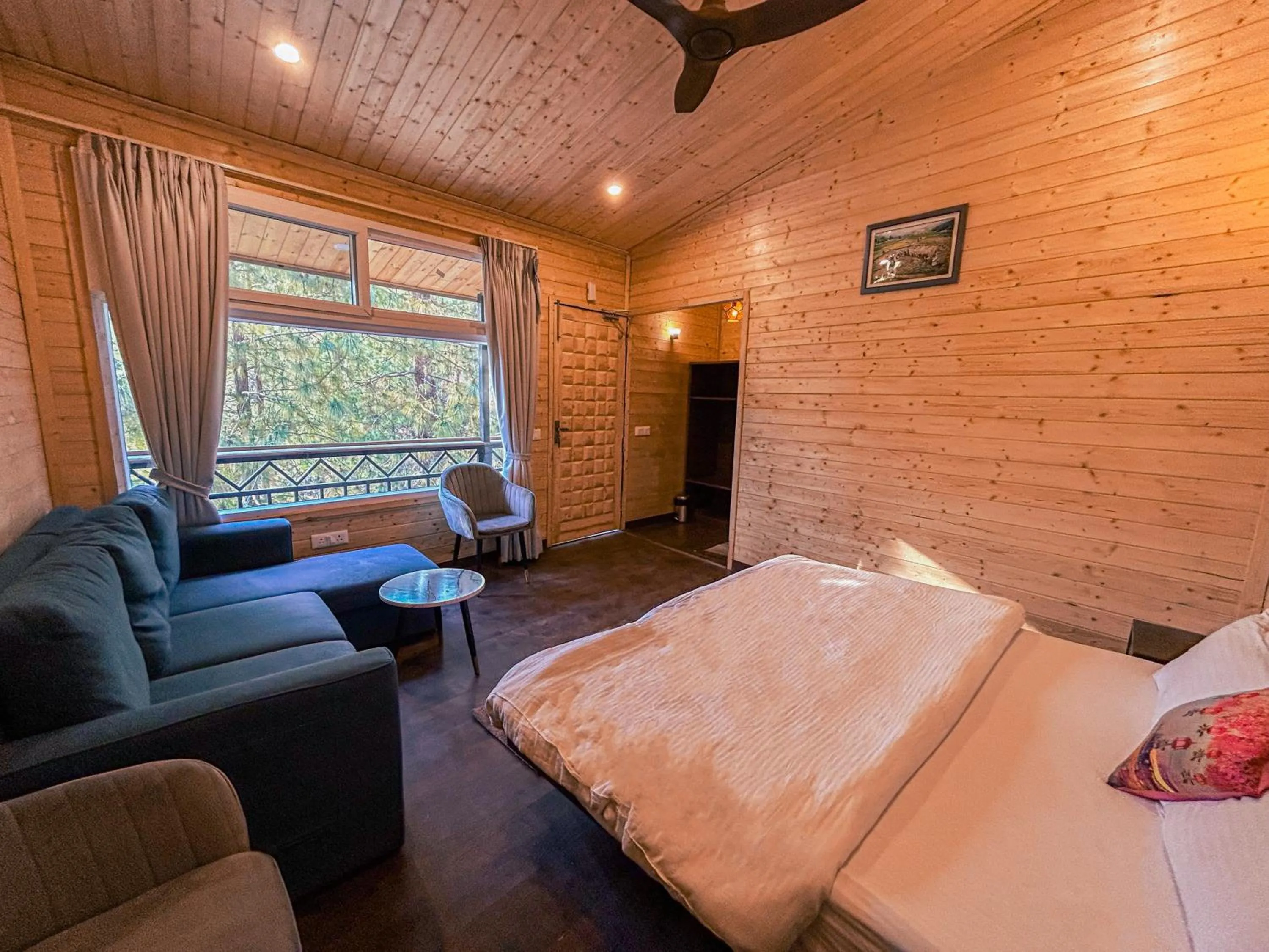 Photo of the whole room, Bed in THEHIMALAYANLIVING WHISTLING PINES