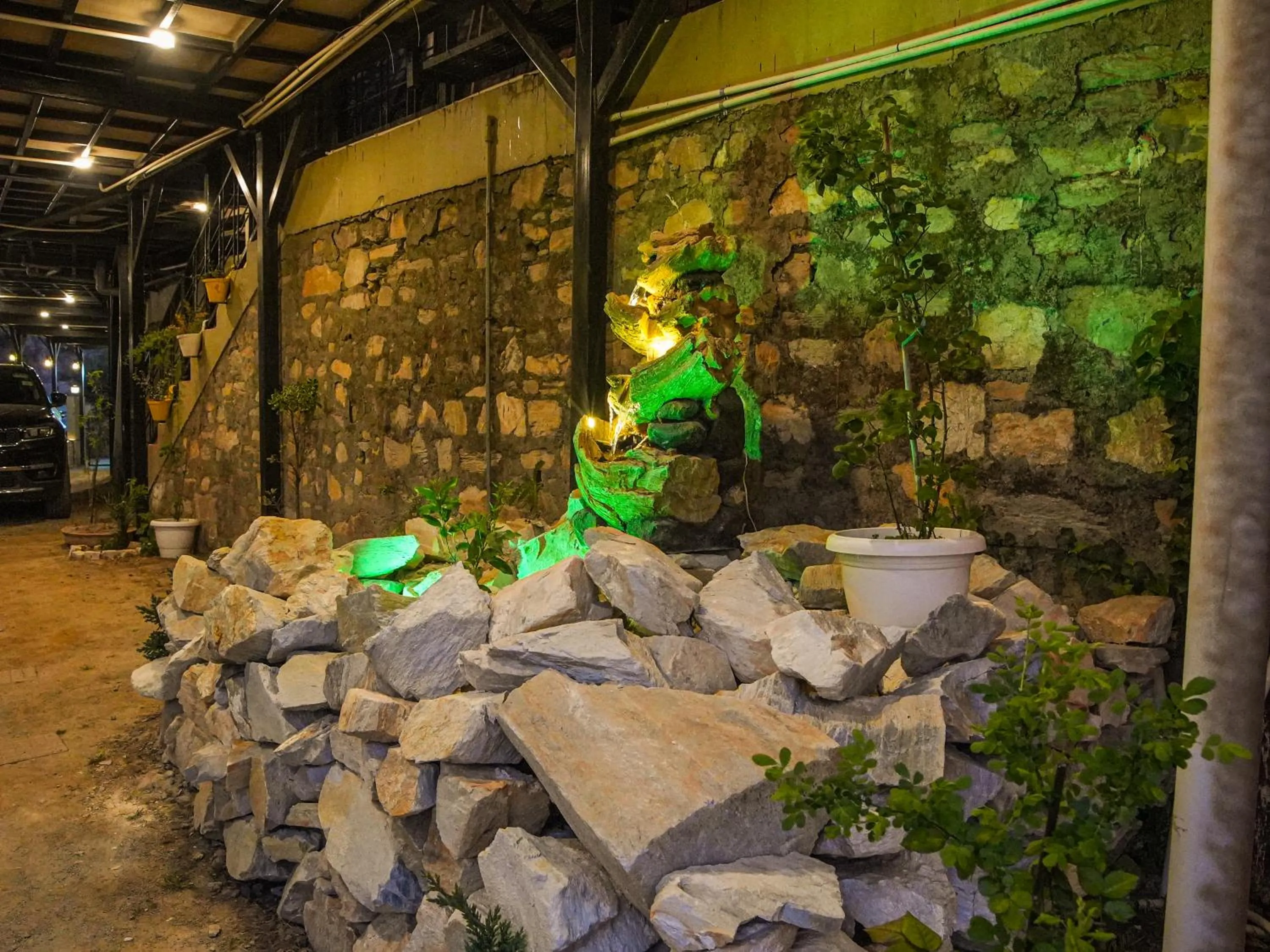 Decorative detail in THEHIMALAYANLIVING WHISTLING PINES