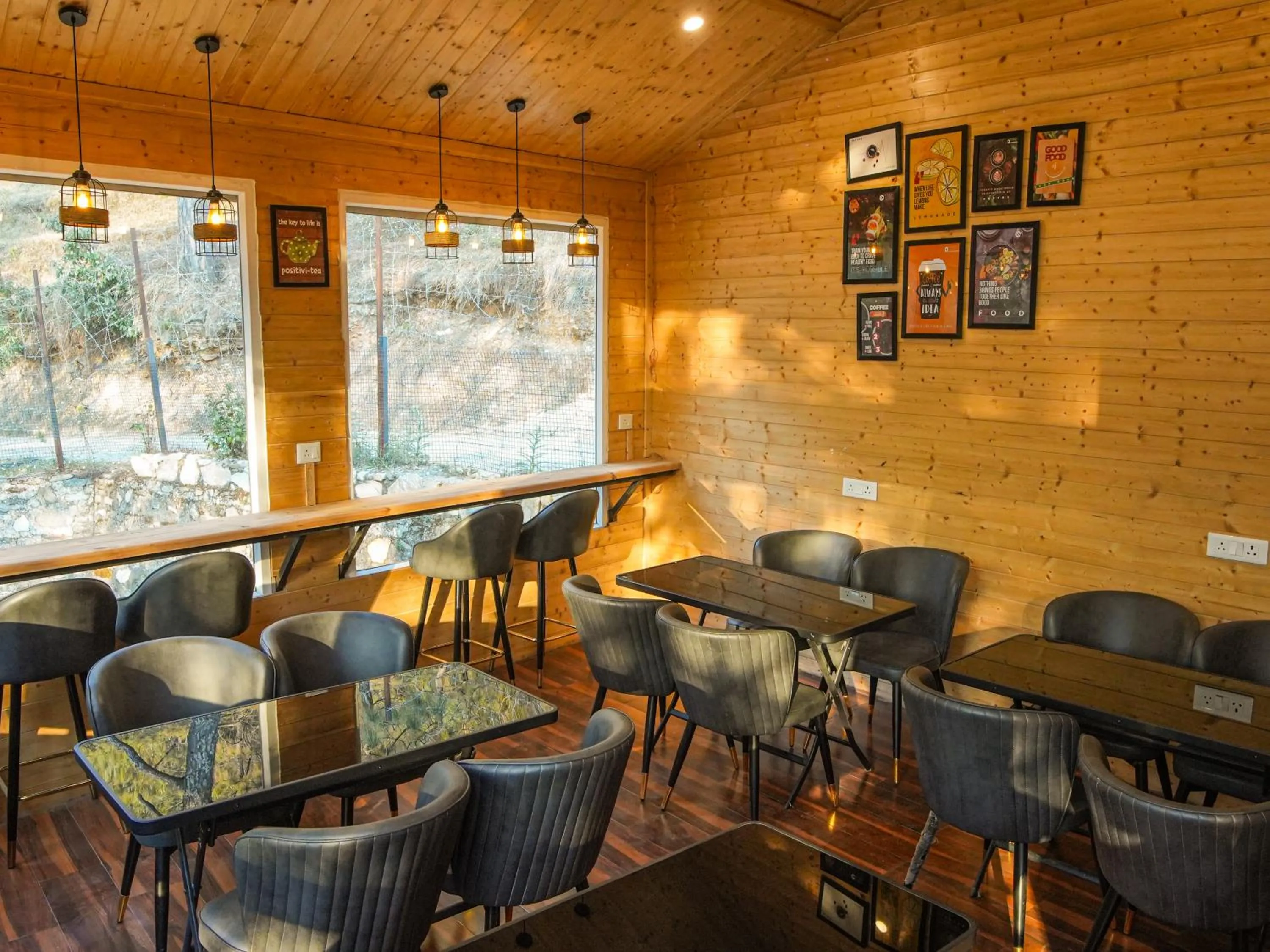 Restaurant/places to eat in THEHIMALAYANLIVING WHISTLING PINES